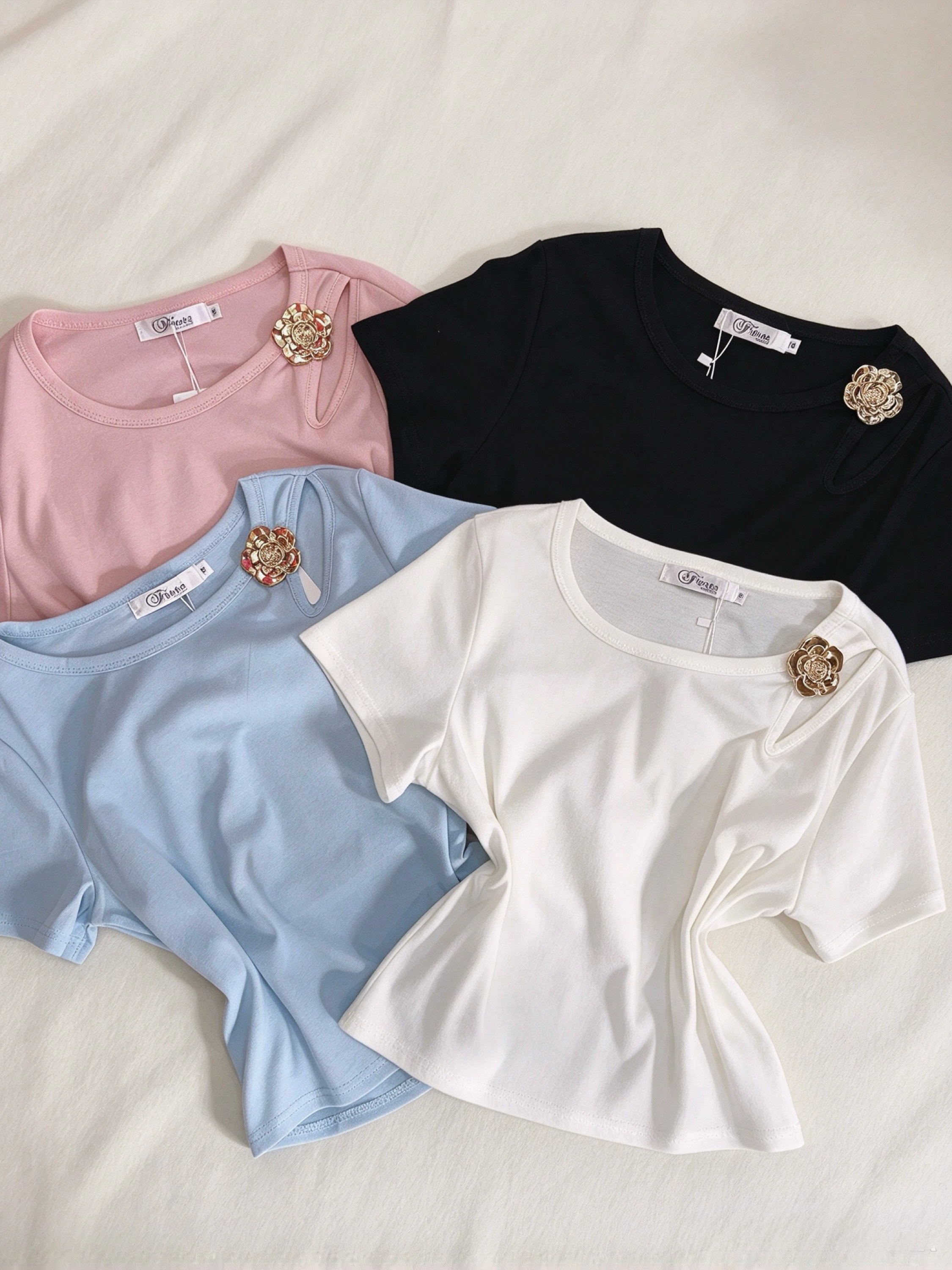 Blusa cropped de algodão com fivela importado pedro ji