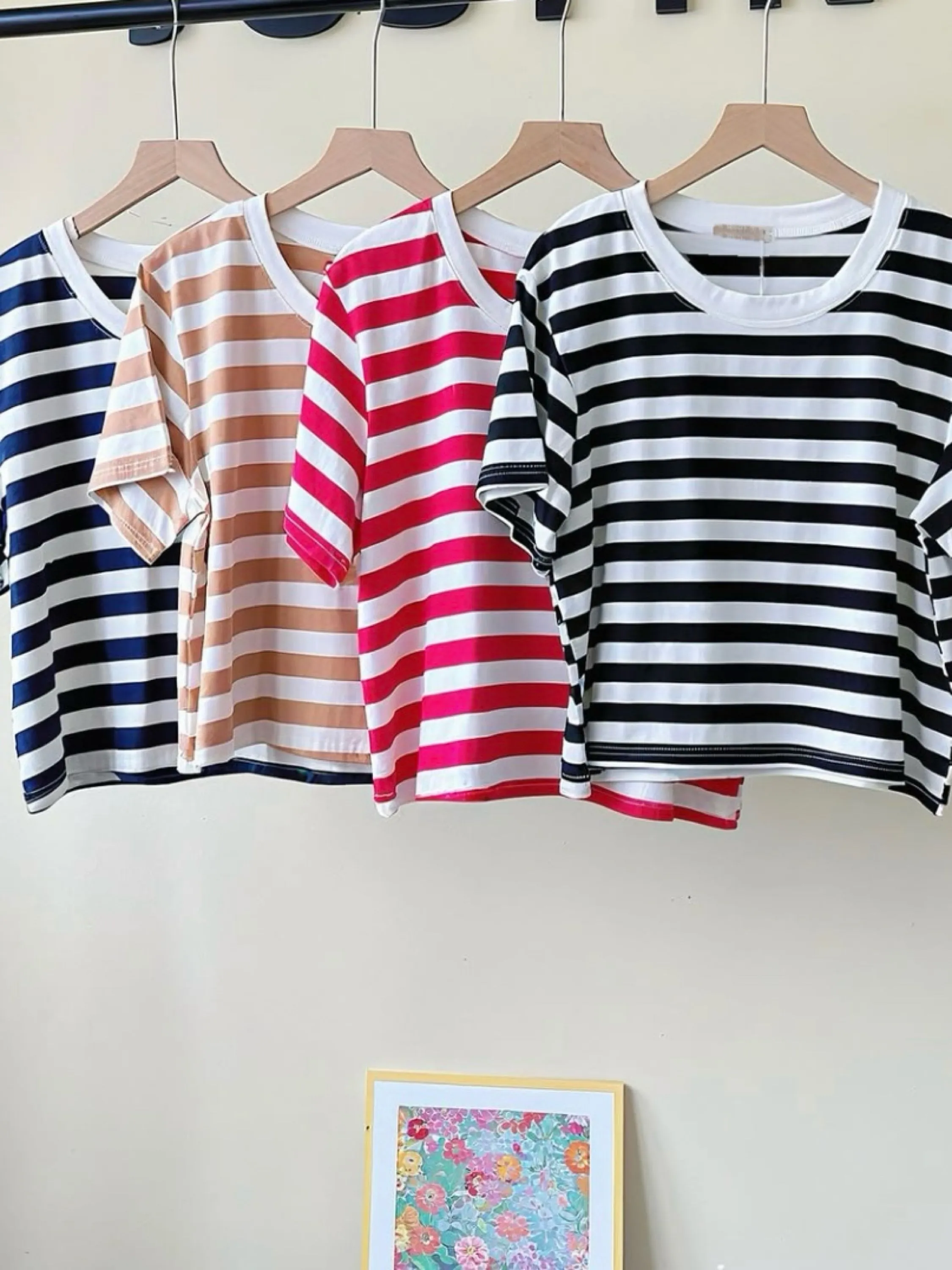 Blusa de cropped algodão listrado importado pedro ji