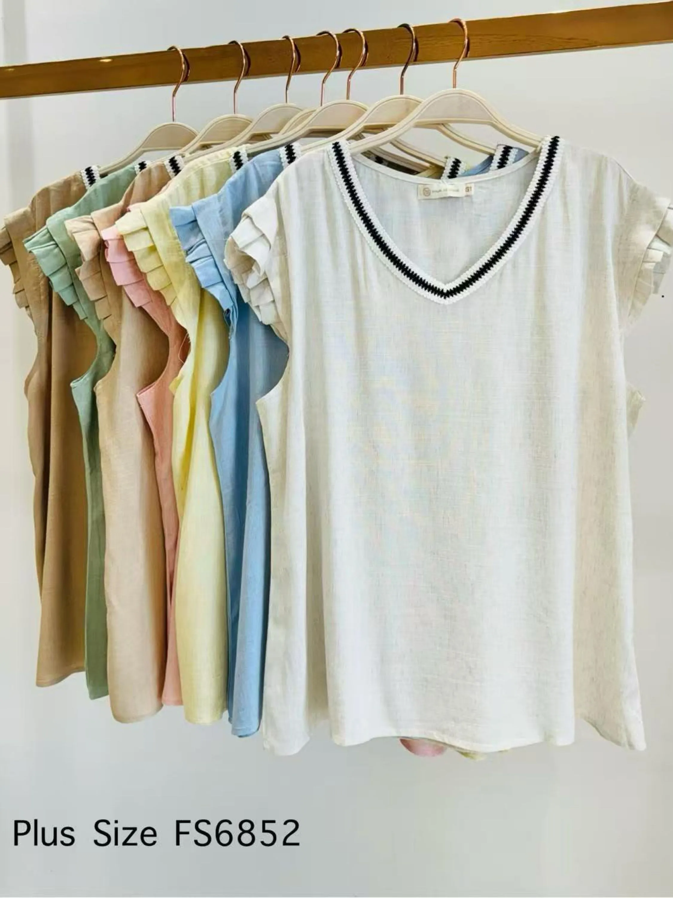 Blusa de gola V linho plus (G1-G3) importado pedro ji