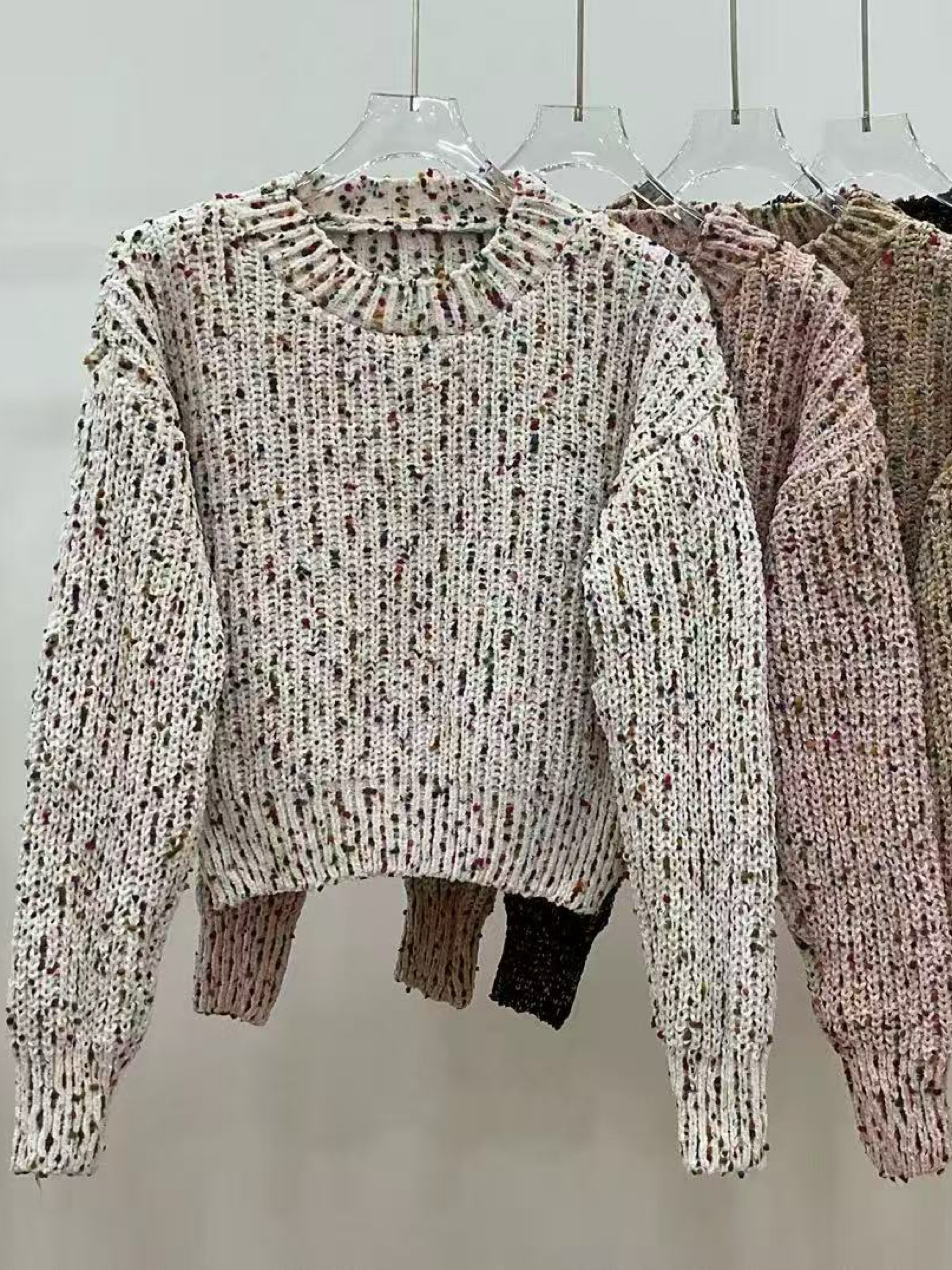 Blusa cropped de chenile importado pedro ji