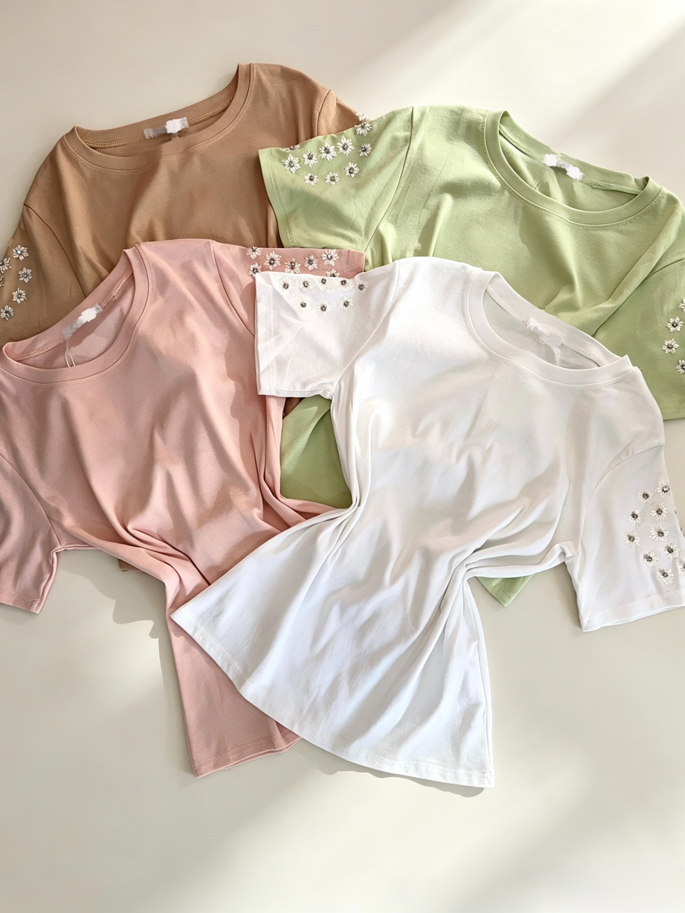Blusa de algodão com bordado e pedreira importado Pedro ji