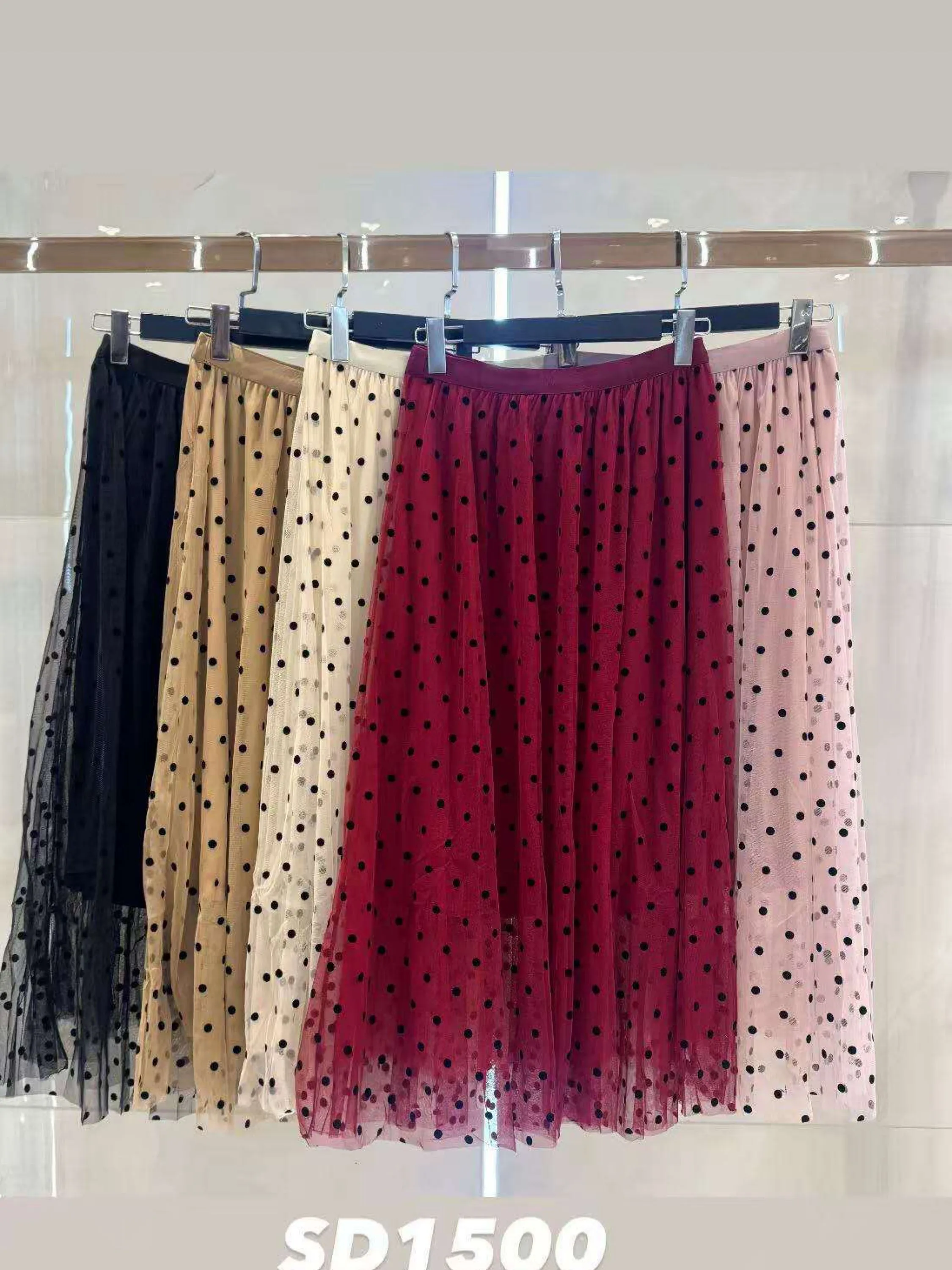 Saia de tule boninhas importado pedro ji