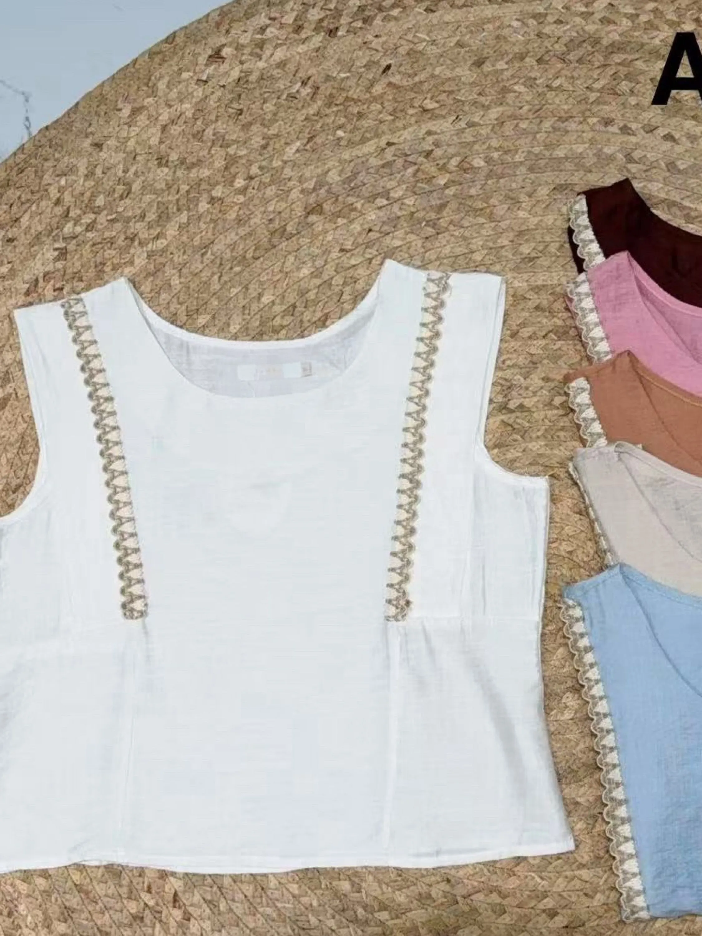 Blusa de cropped com bordado importado pedro ji
