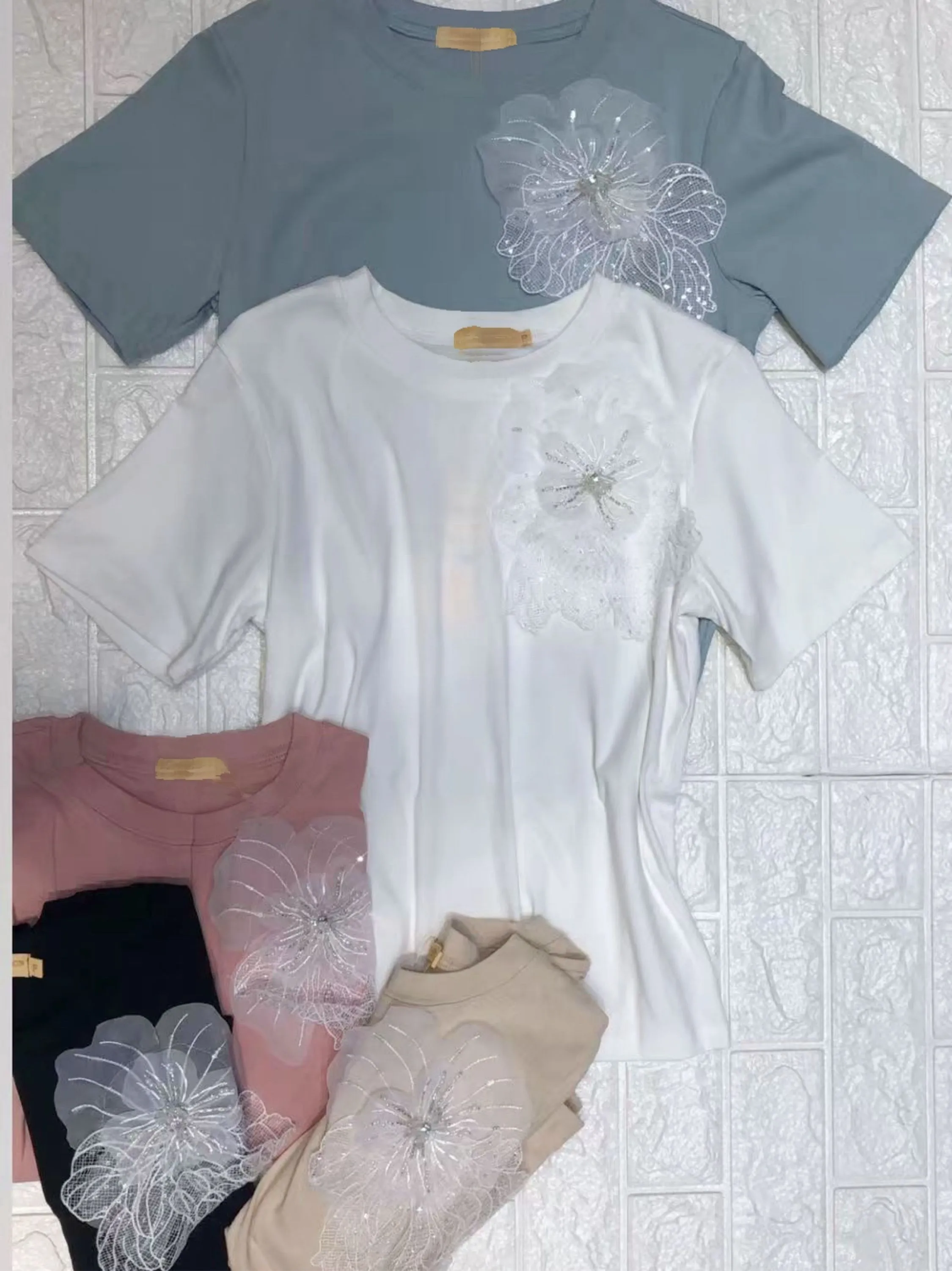 Blusa de algodão com bordado flor importado pedro ji