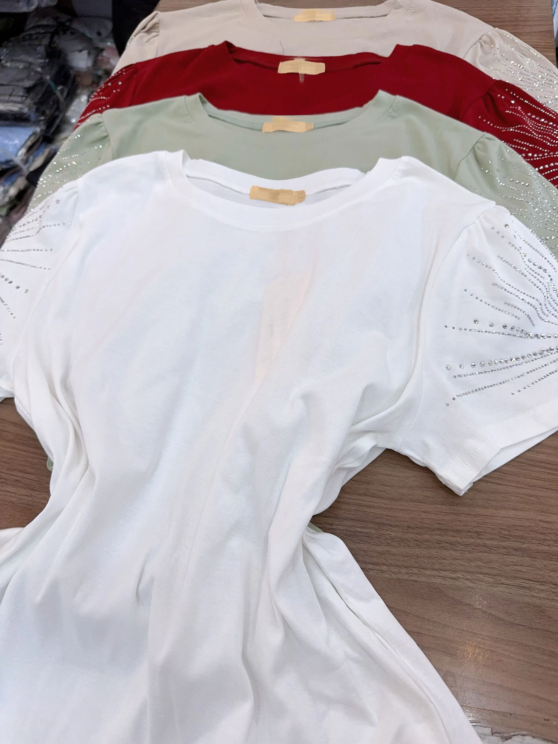 Blusa de algodão com brilho (plus ) importado pedroji
