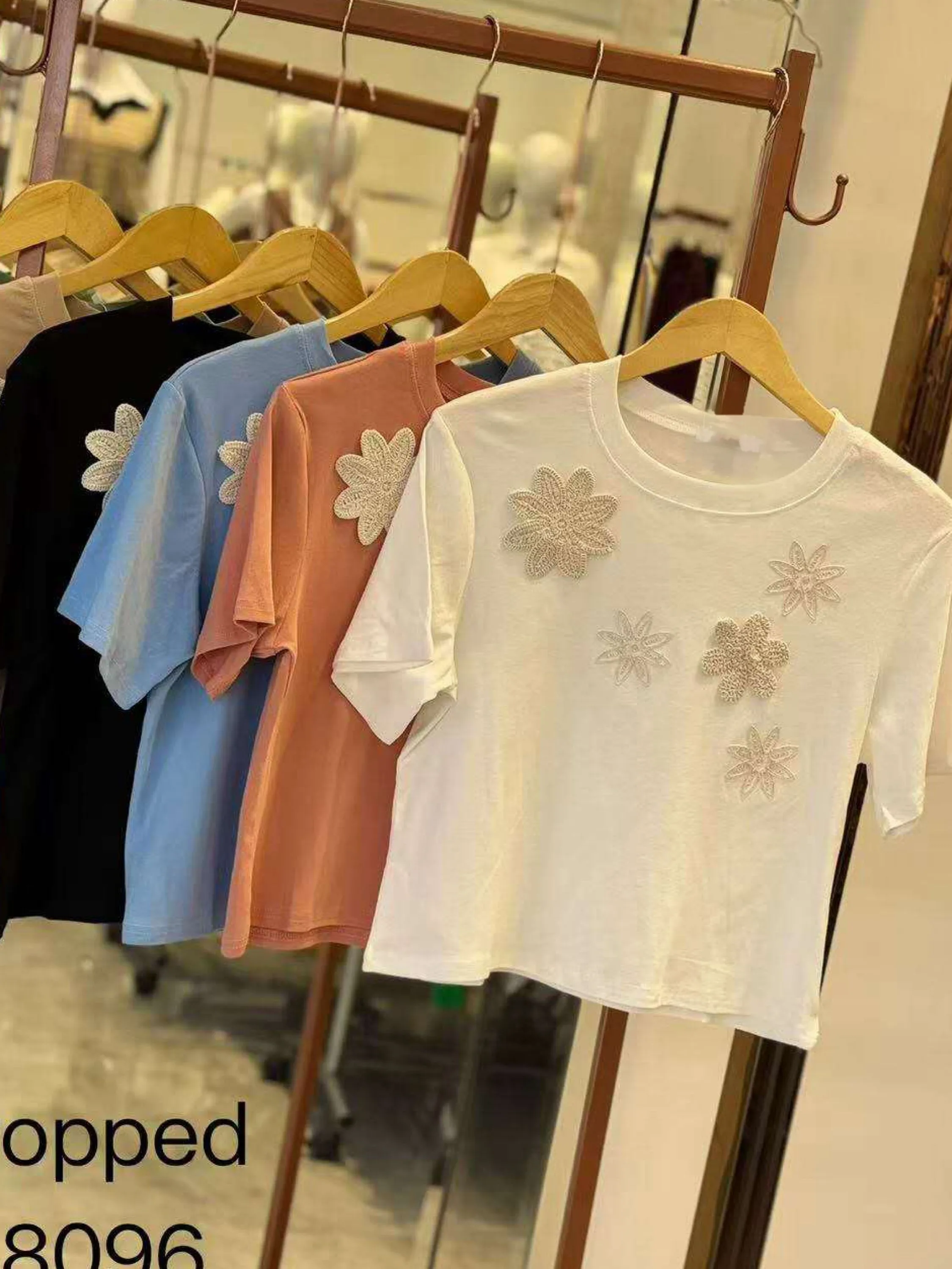Blusa cropped algodão com bordado importado pedro ji