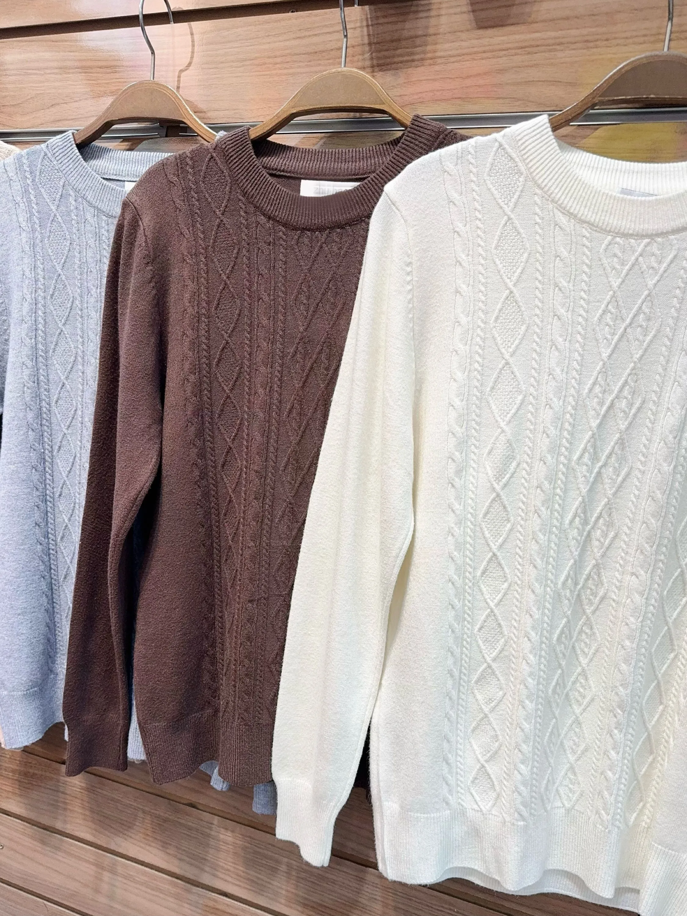 Blusa de modal importado pedro ji