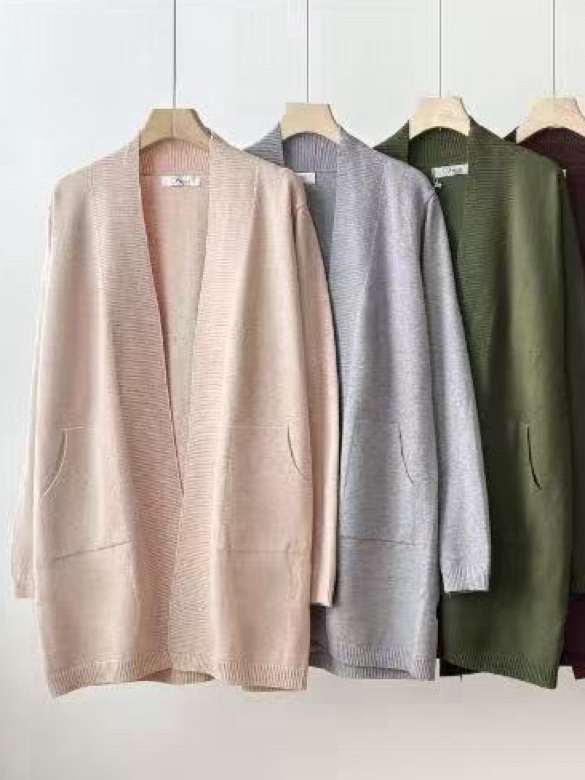 Cardigan de modal com bolso importado pedro ji