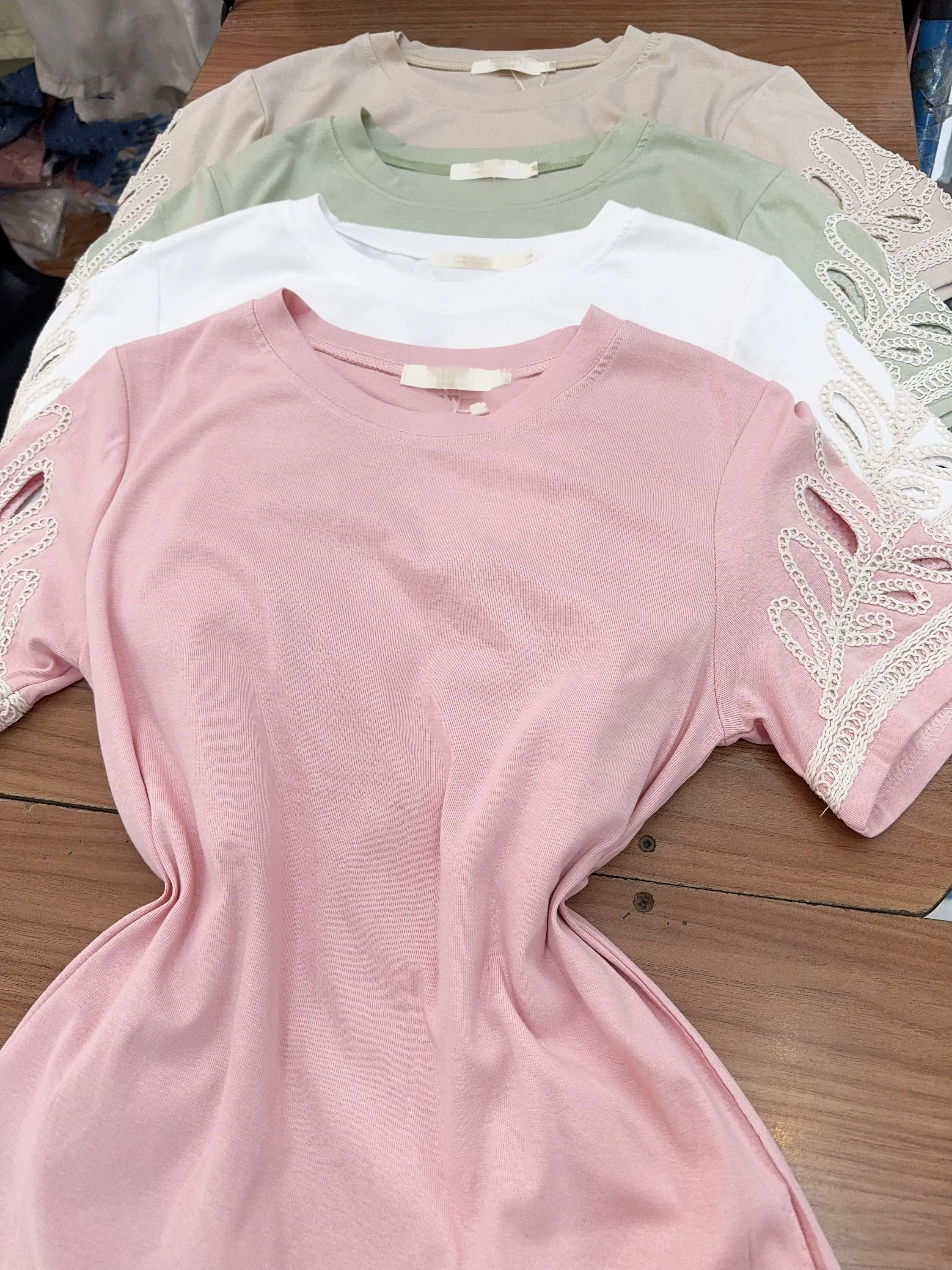 Blusa de algodão com bordado importado pedro ji