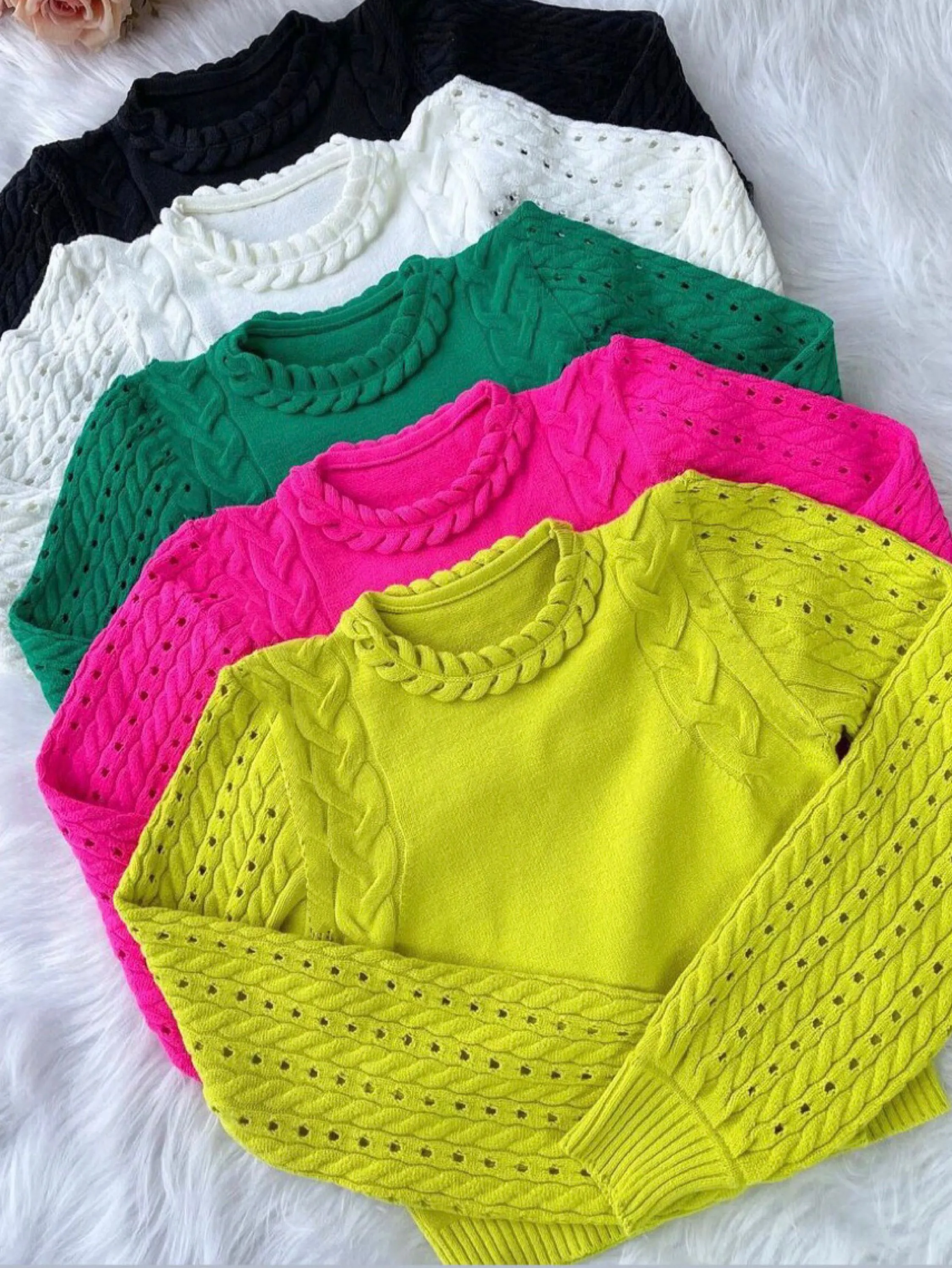 Blusa Cropped de modal trança pedro ji