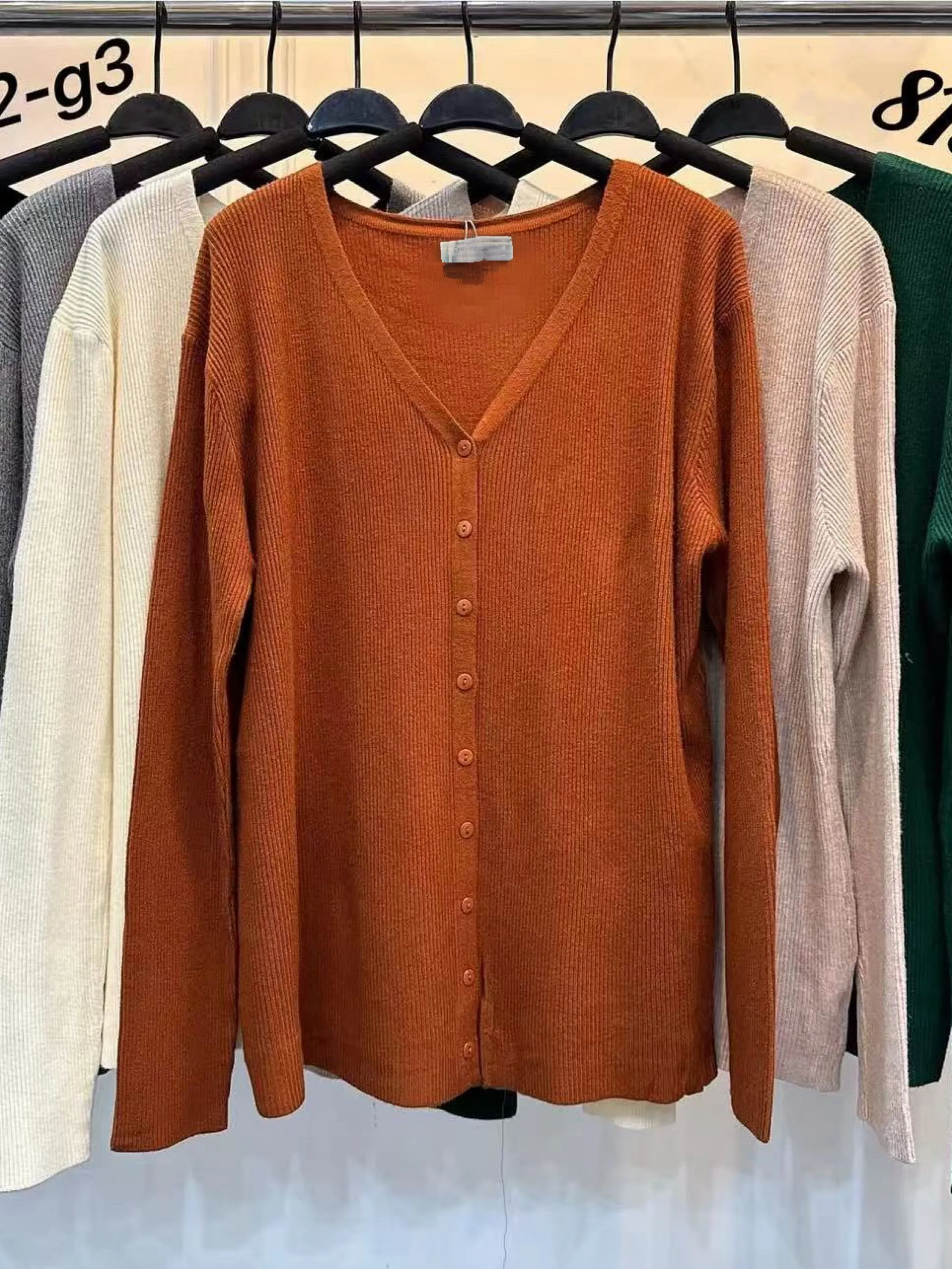 Cardigan de modal (plus G1 G2 G3) importado pedro ji