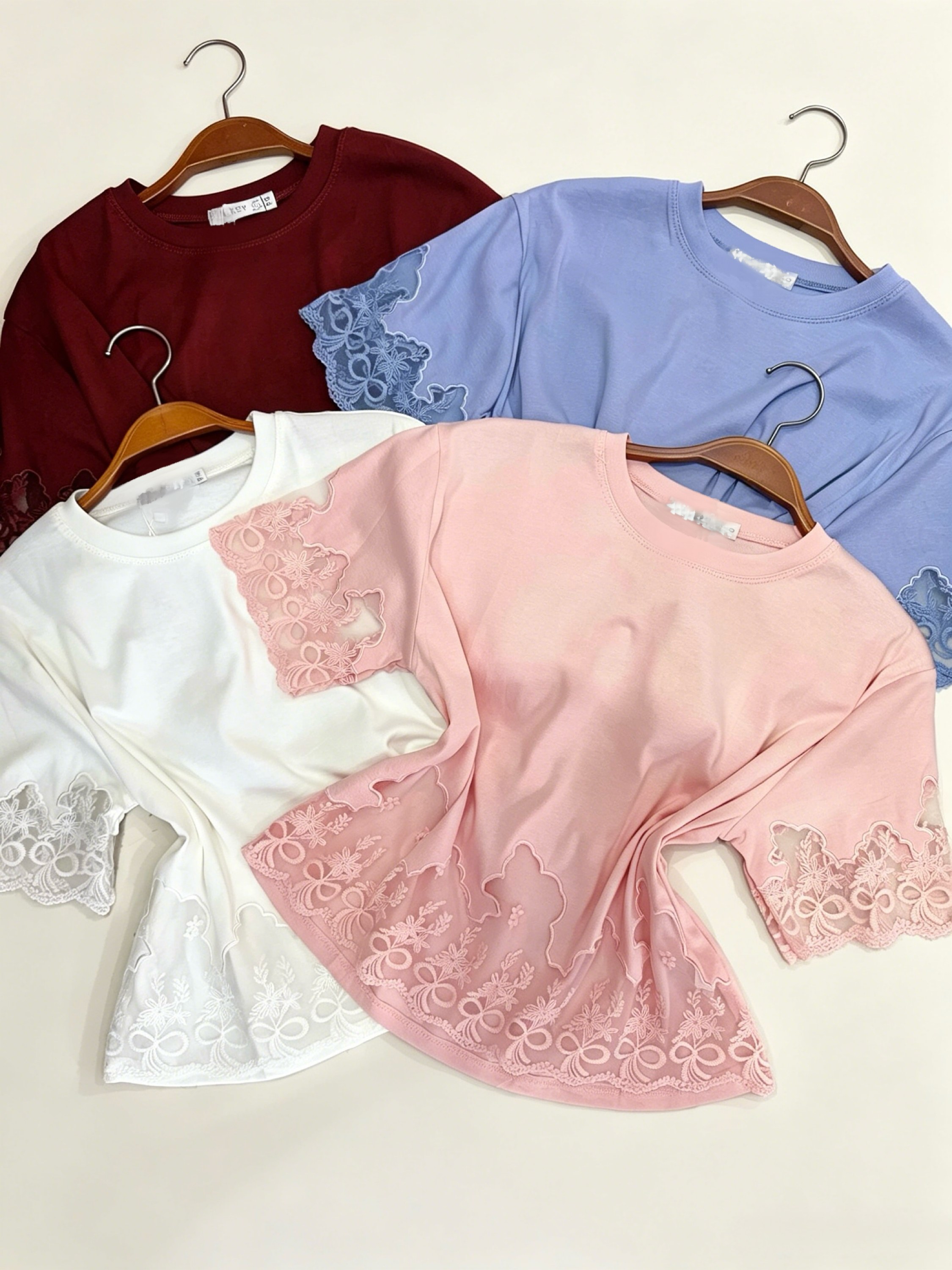 Blusa de cropped algodão com renda importado Pedro ji
