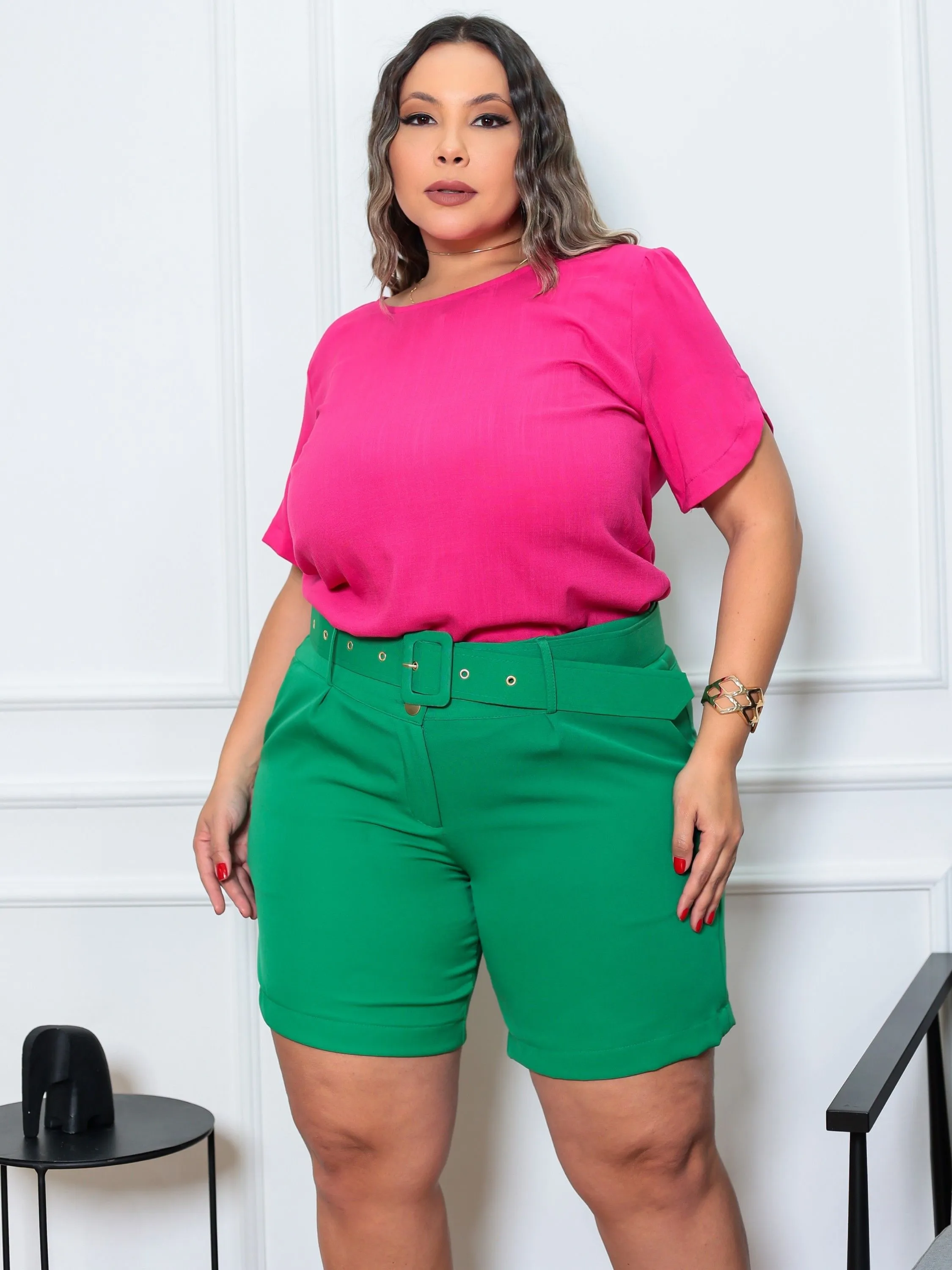 Shorts alfaiataria plus size