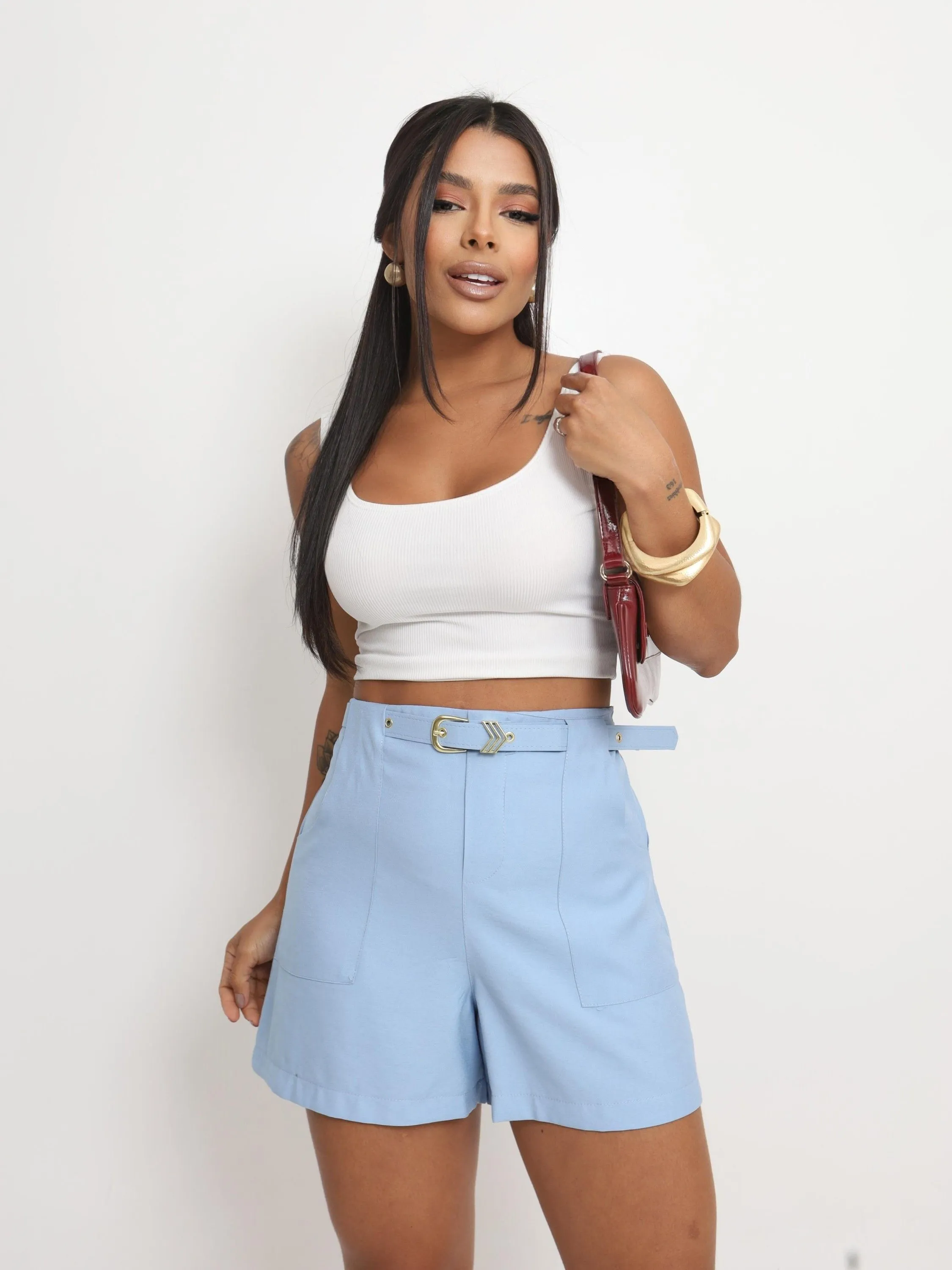 Short Lane com Fivela Dourado