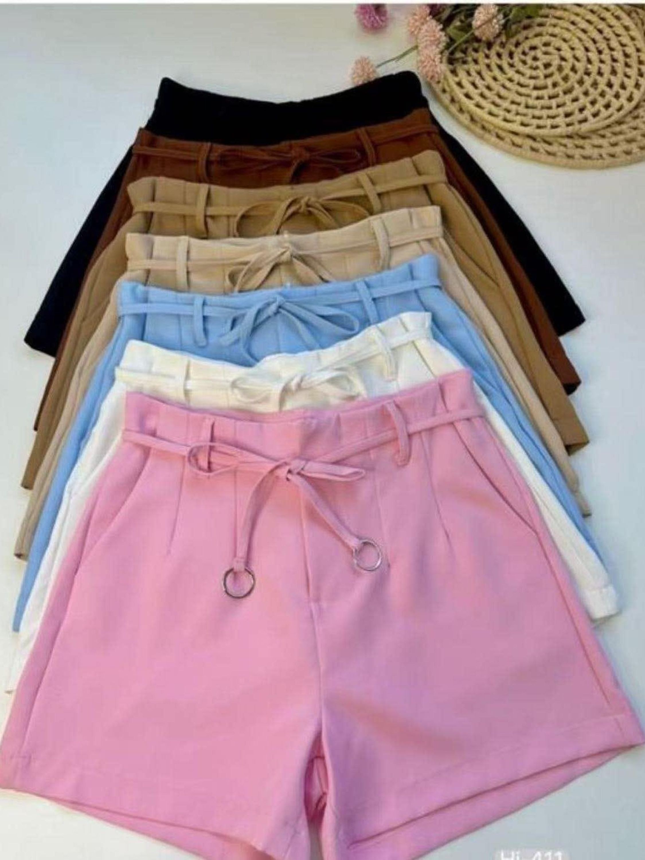 Shorts Zara com Cintinho