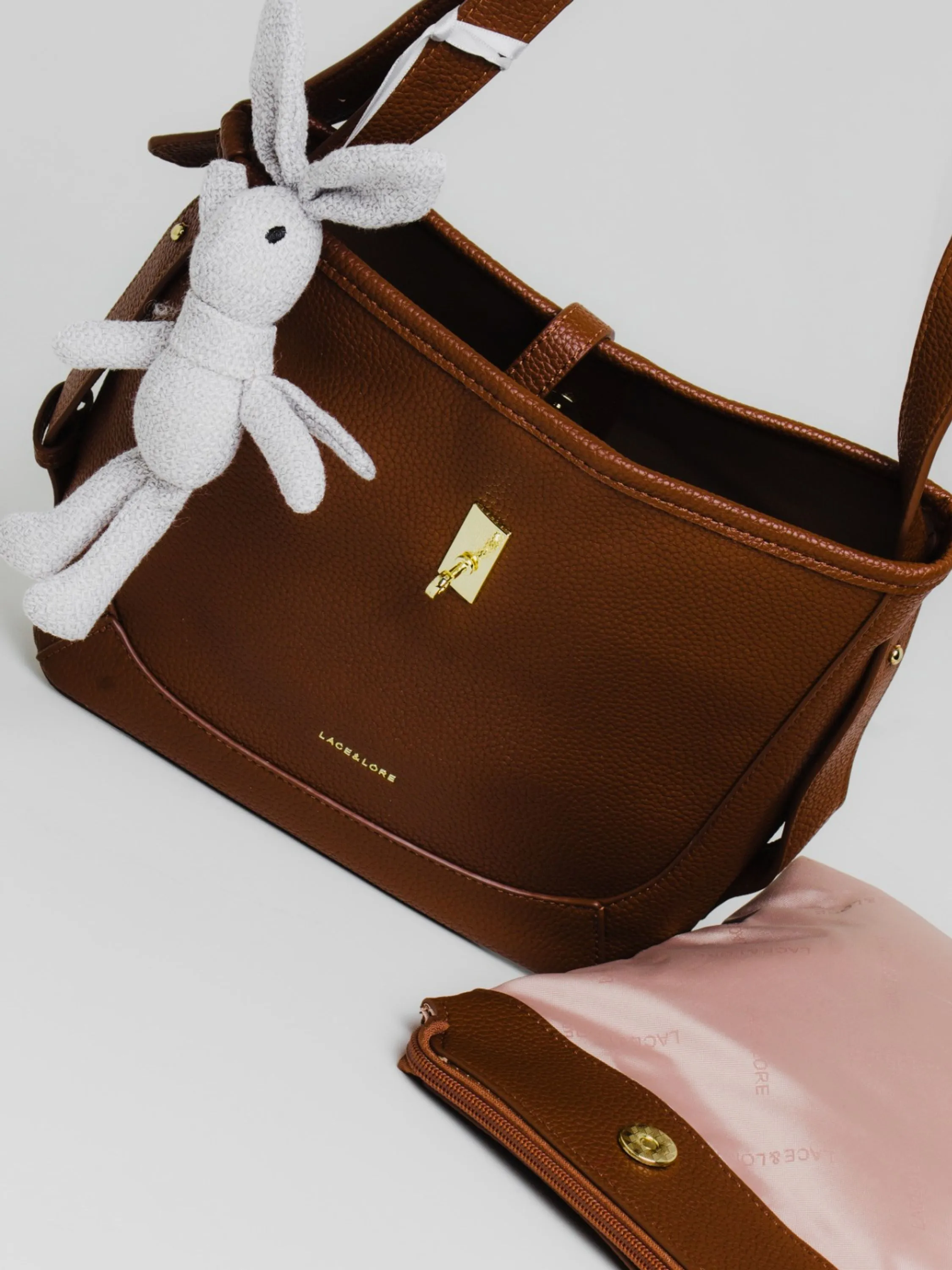 Bolsa baú com chaveiro 10758998