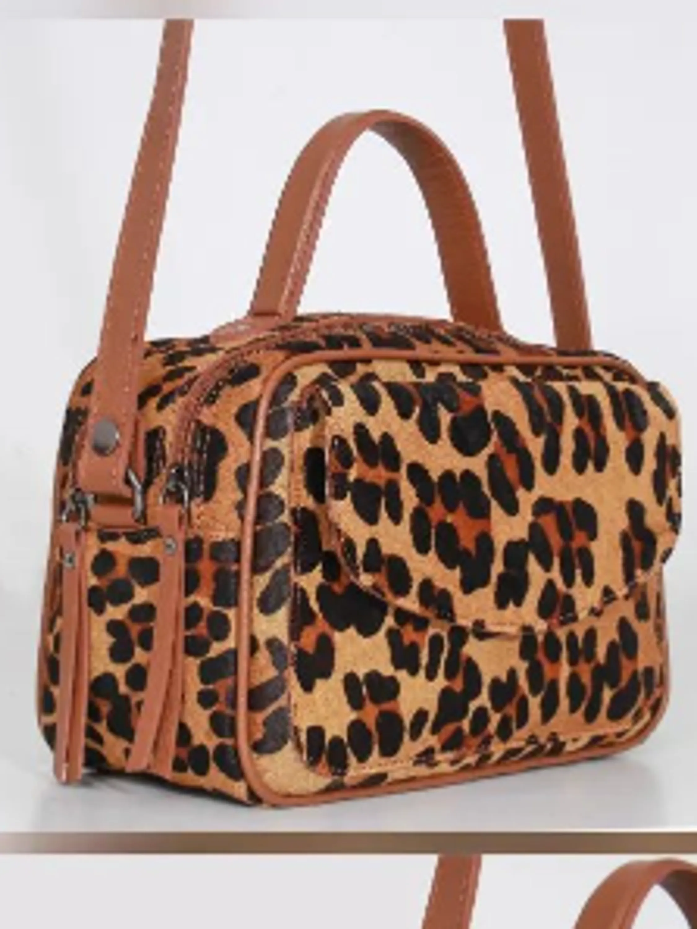 BOLSA EM COURO ANIMAL PRINT COM TEXTURA PELO 10320199