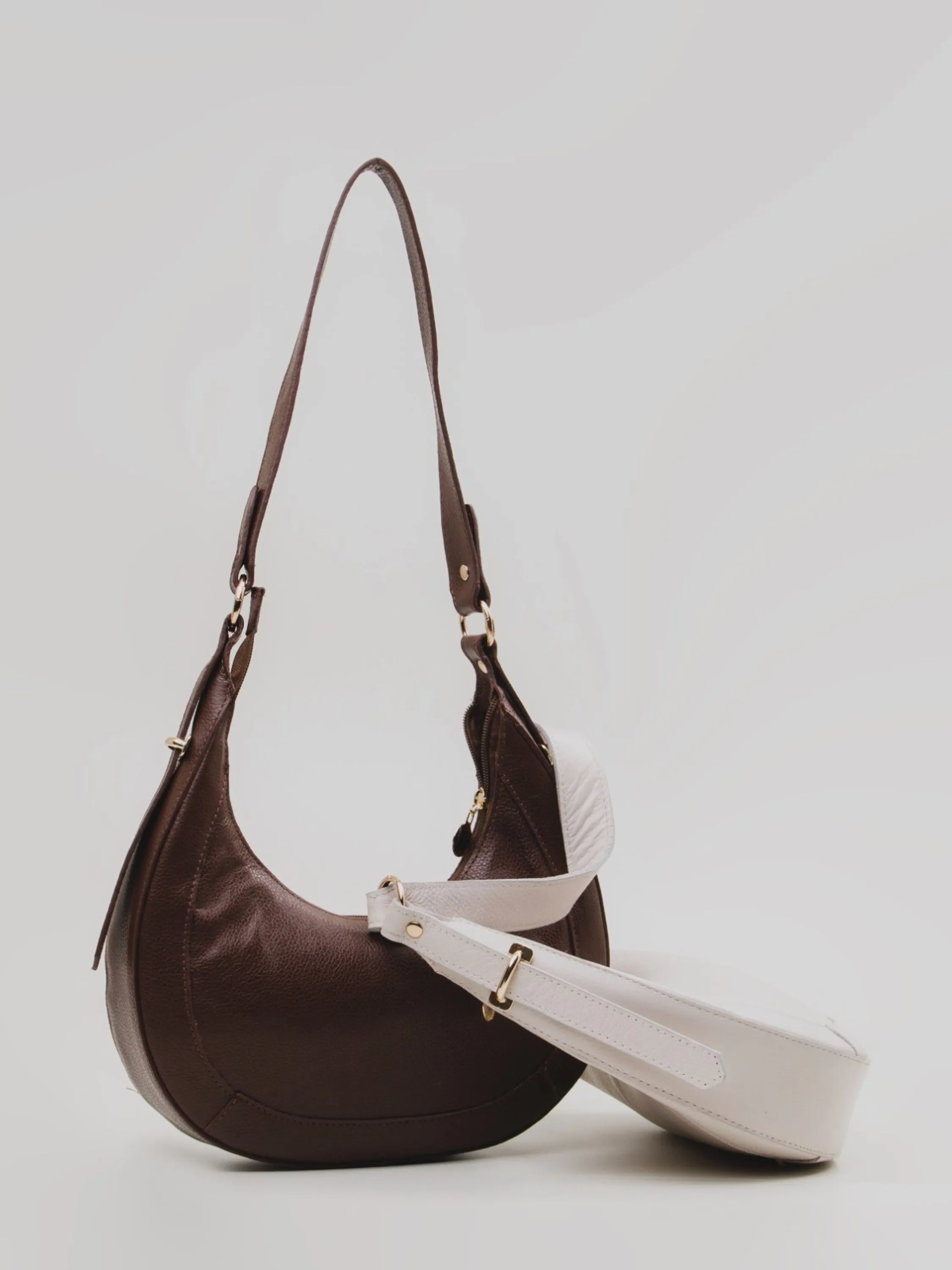 Bolsa canoa em couro 10550219