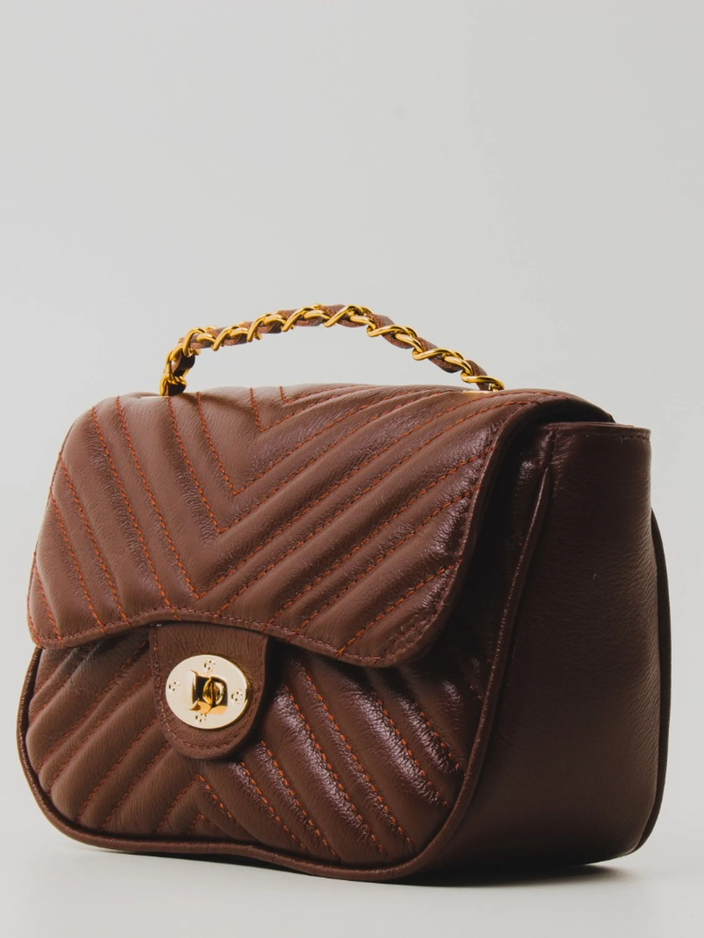 Bolsa couro em matelassê 10650189