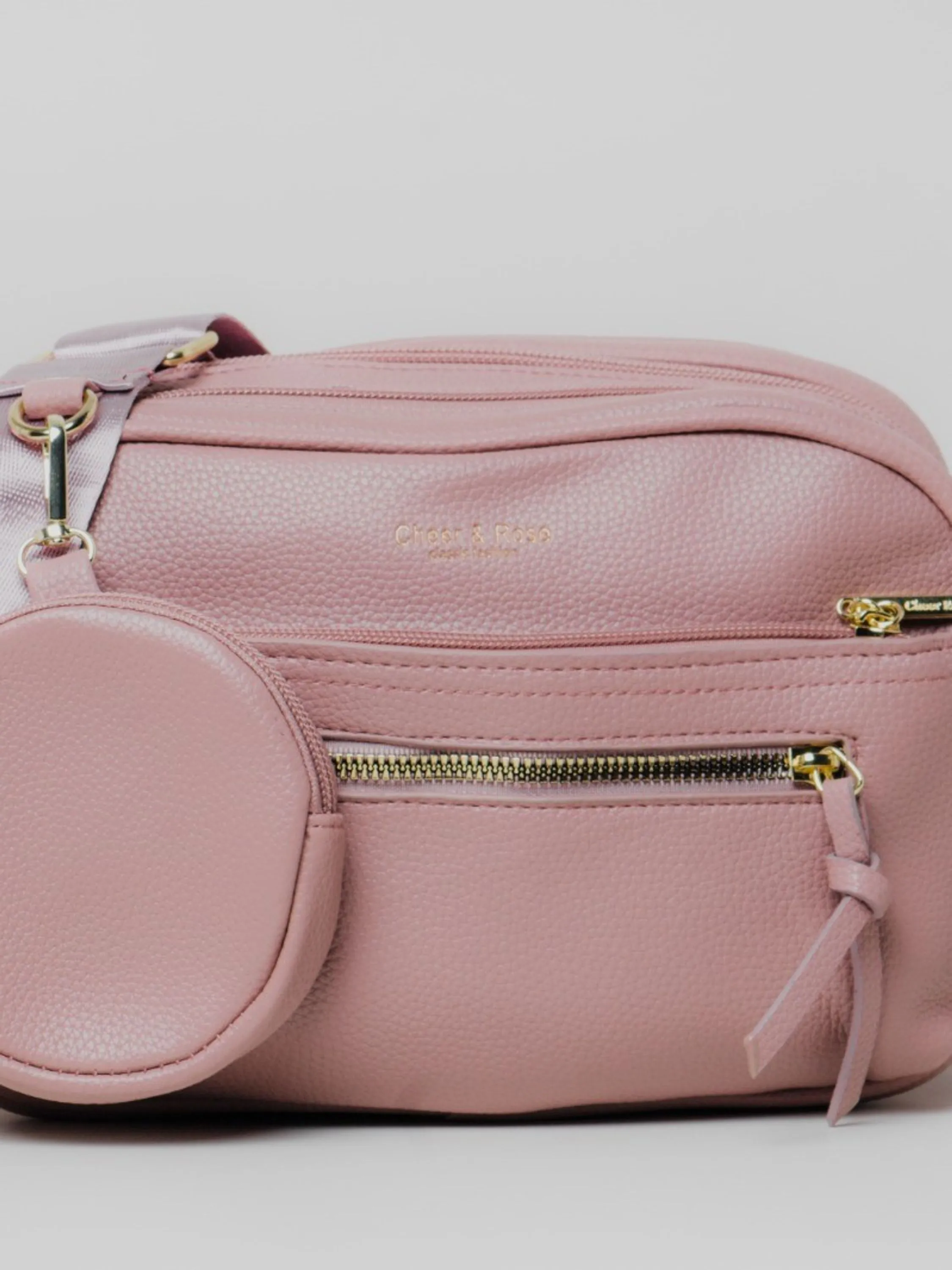 Bolsa Arredondada com 2 Repartições 10754909