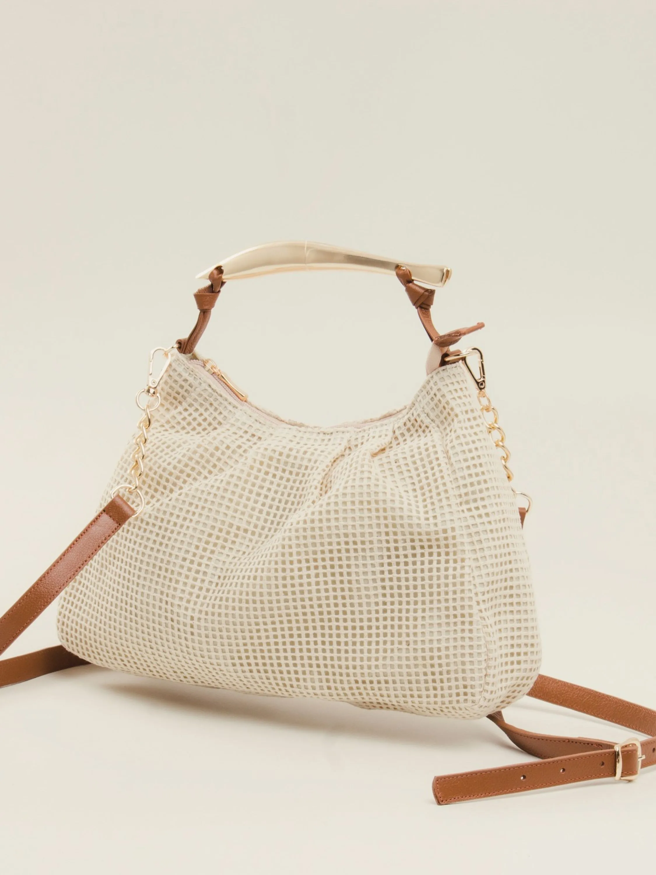 Bolsa puff telada com palha 11050197
