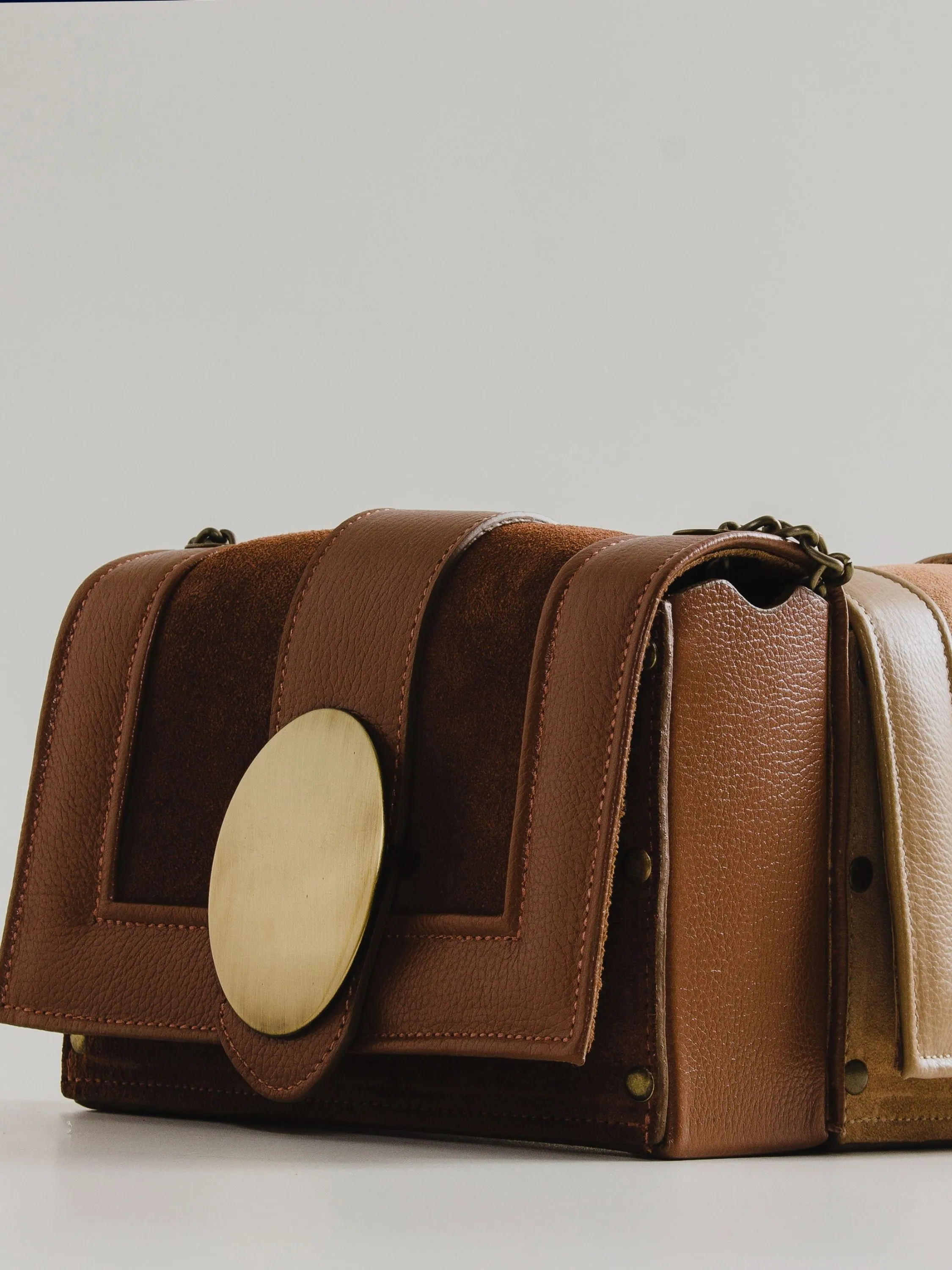 Bolsa couro com camurça transversal 10650147
