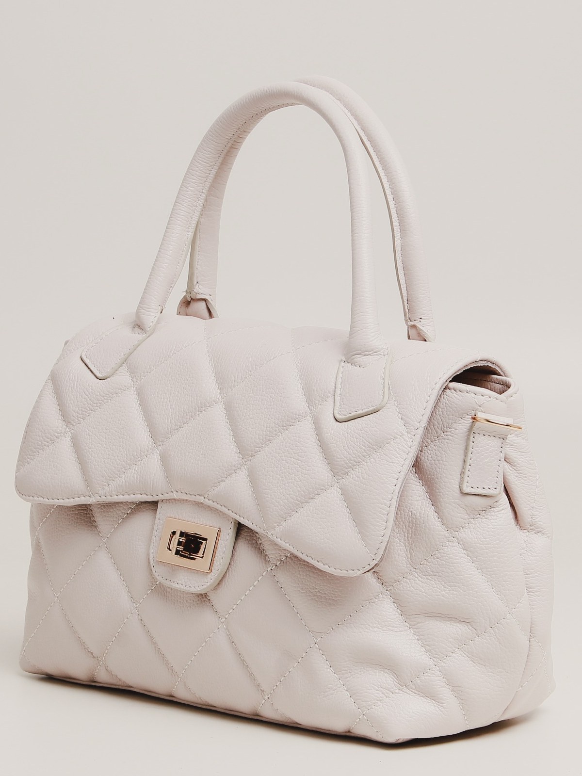 Bolsa em couro matelassê 10550248