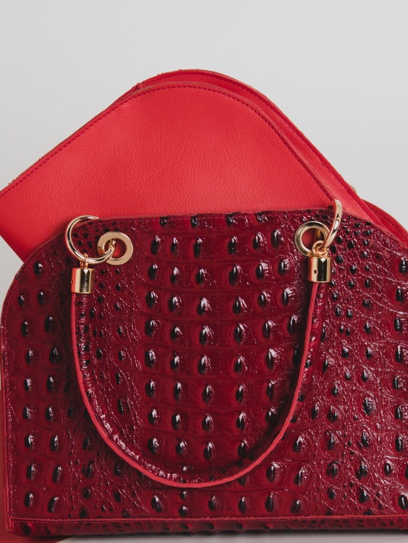 Bolsa em Couro Croco Emilly 10560289