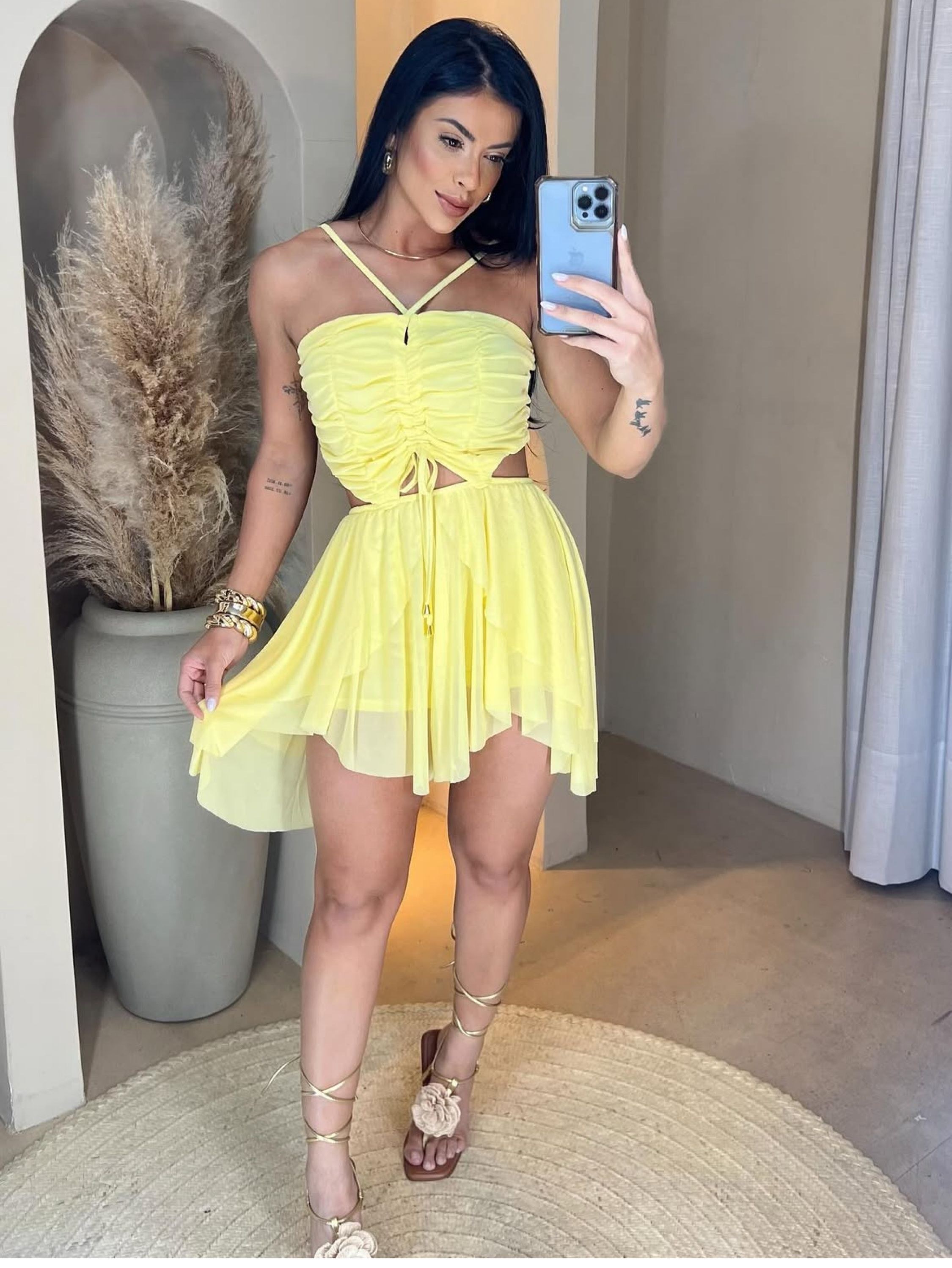 Macaquinho rica curto tule