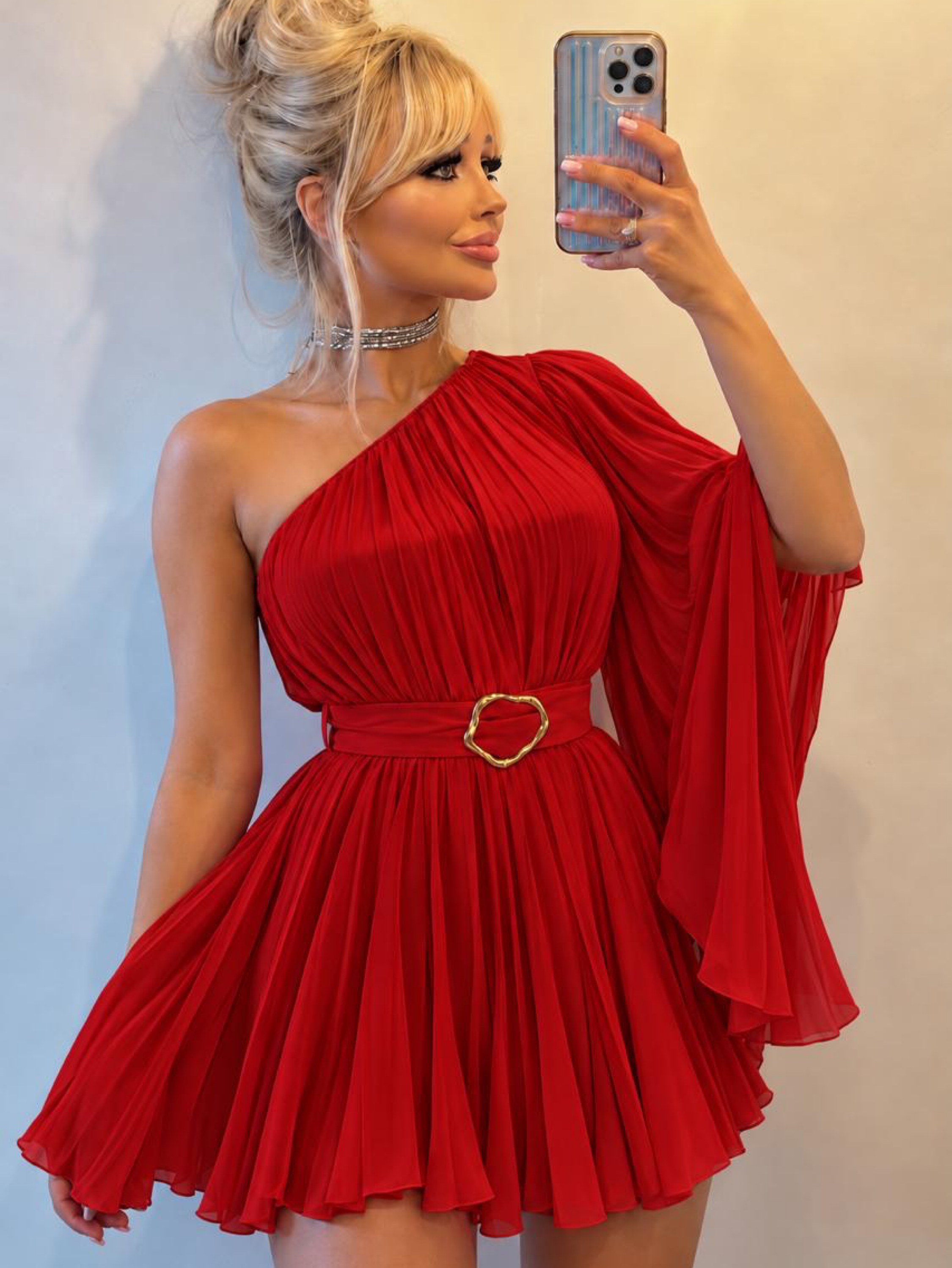 Vestido íris curto feminino plissado fim de ano