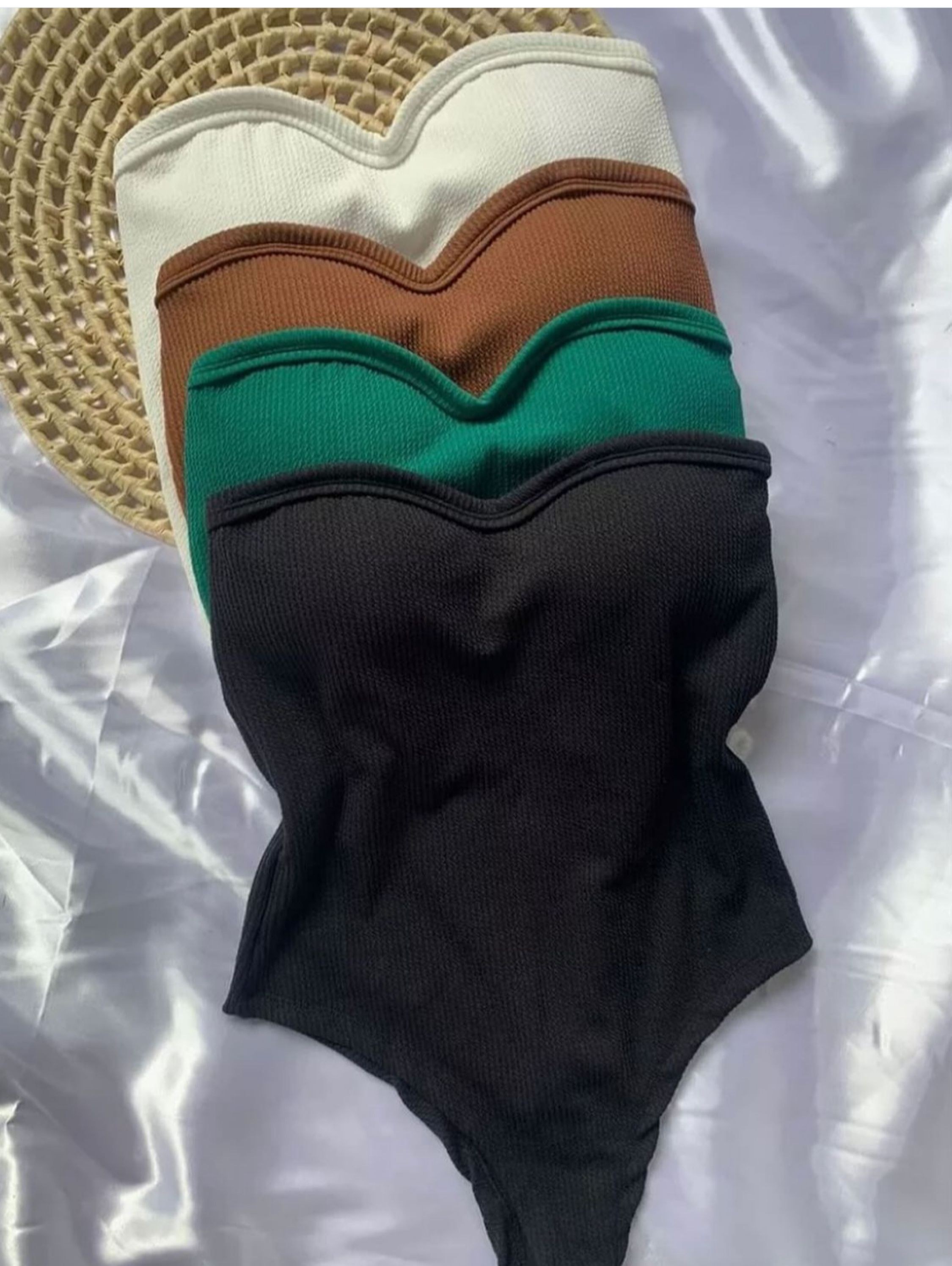 Blusa Body caia com bojo