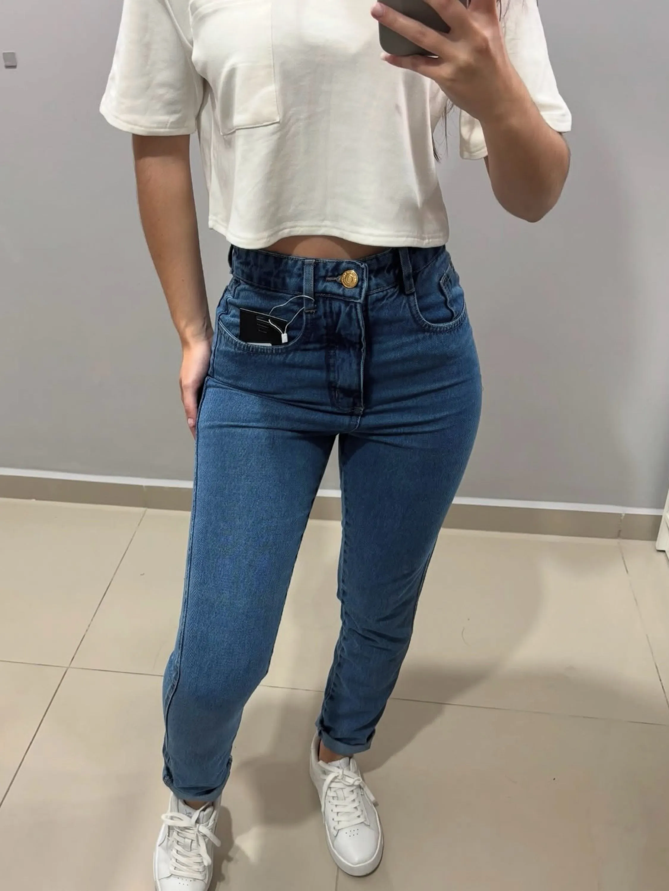 calça MOM