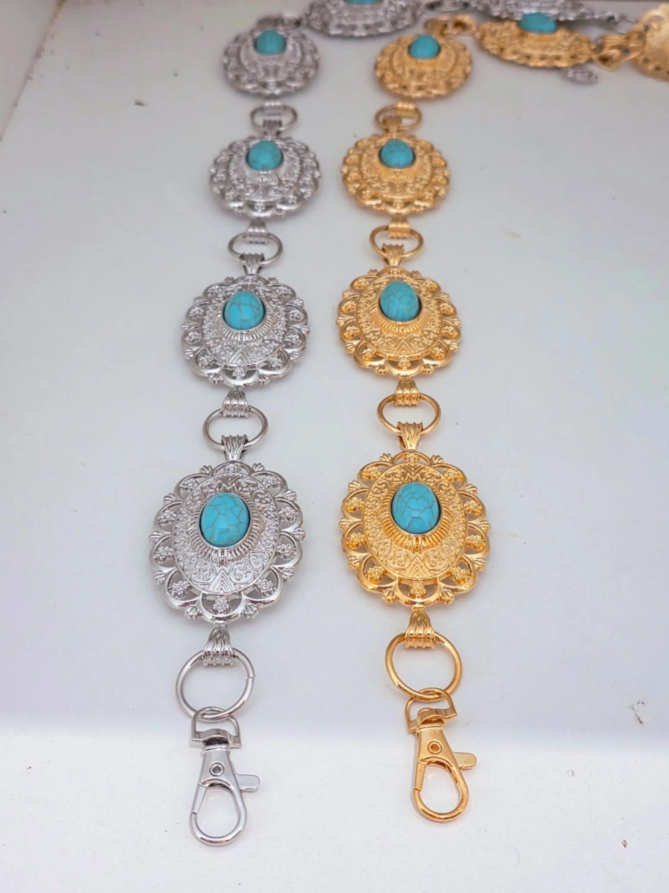 Cinto corrente feminino turquesa oval com pedra azul