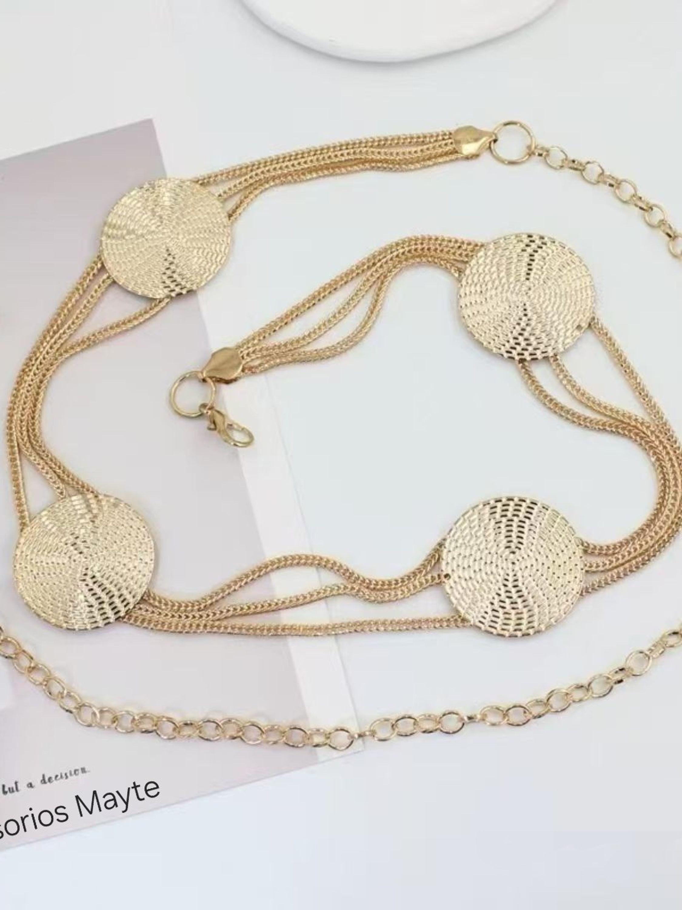 Cinto corrente com moedas moda blugeria