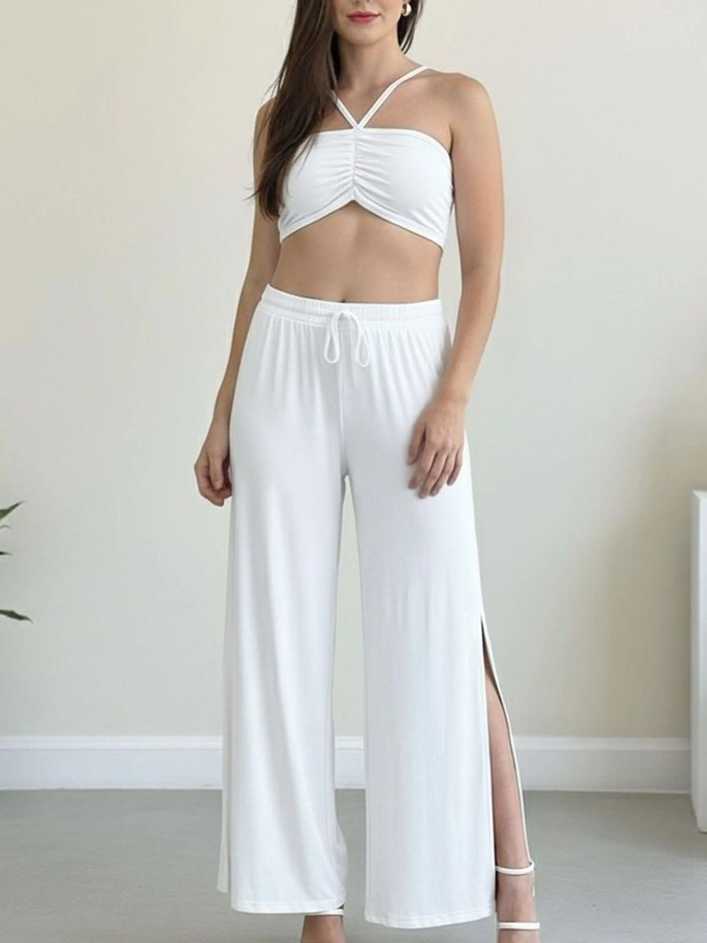 Conjunto cropped amarração e pantalona com fenda