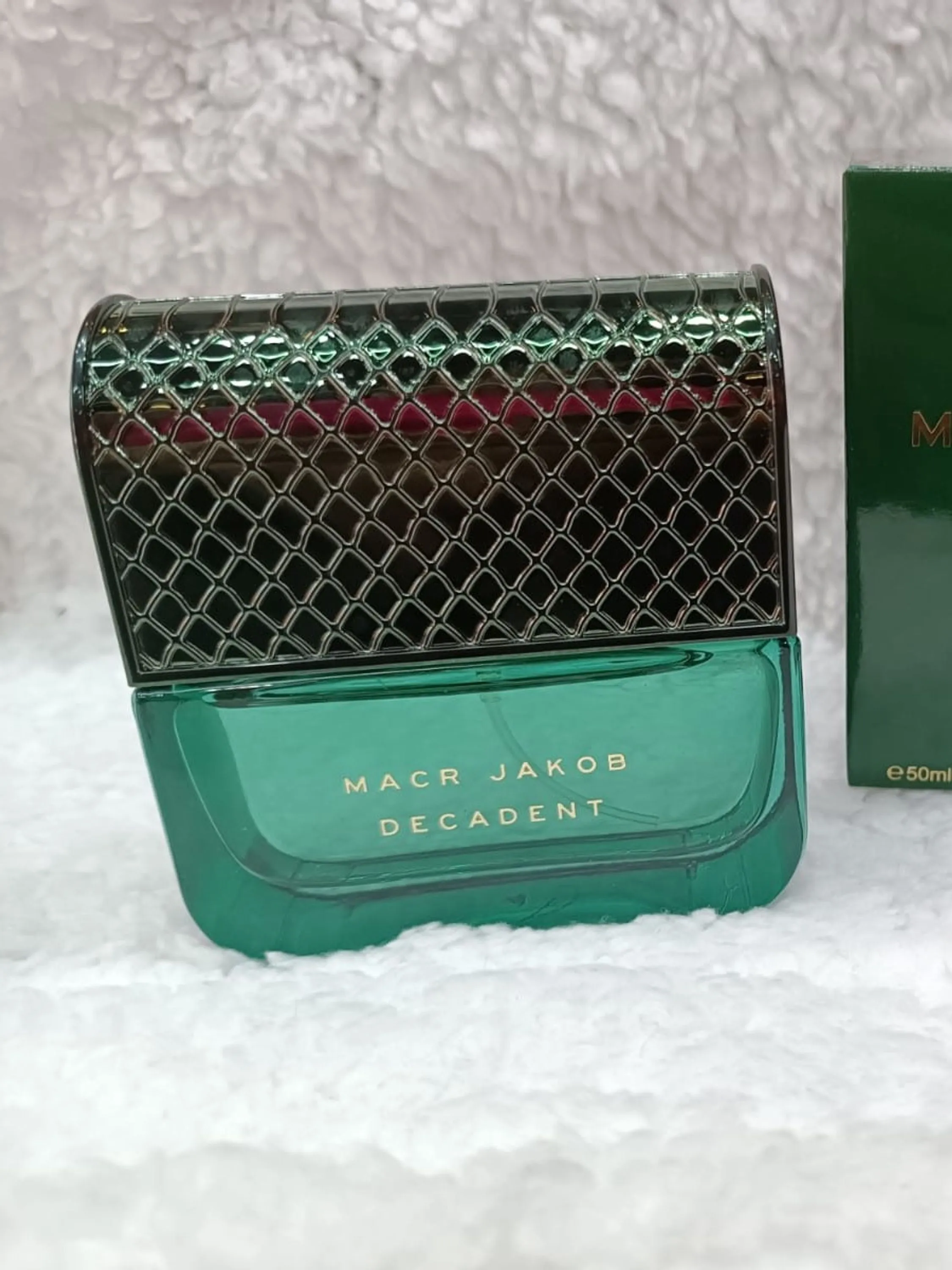 Perfume  feminino  inspiração marc jacobs