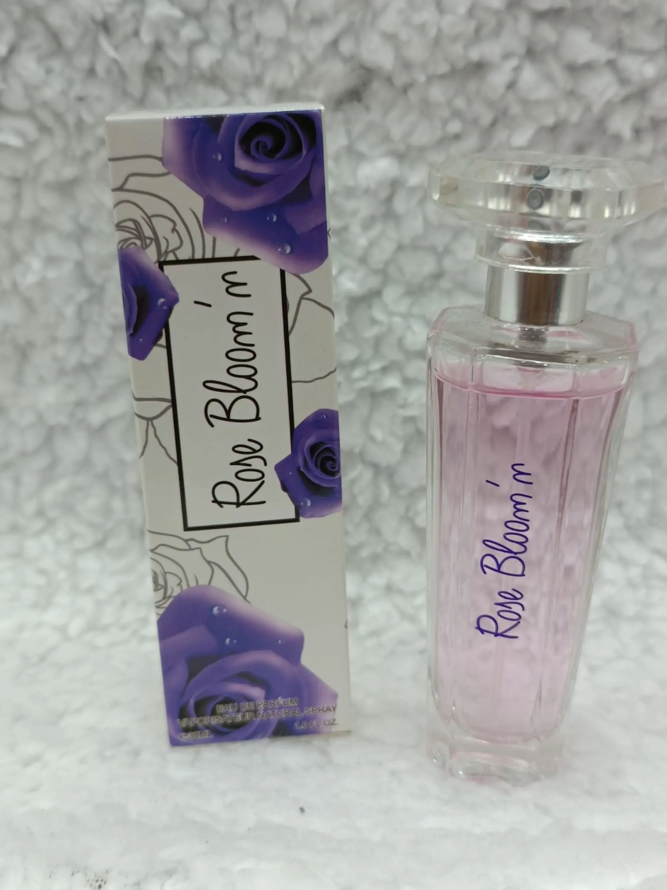 PERFUME  ROSE BLOOM