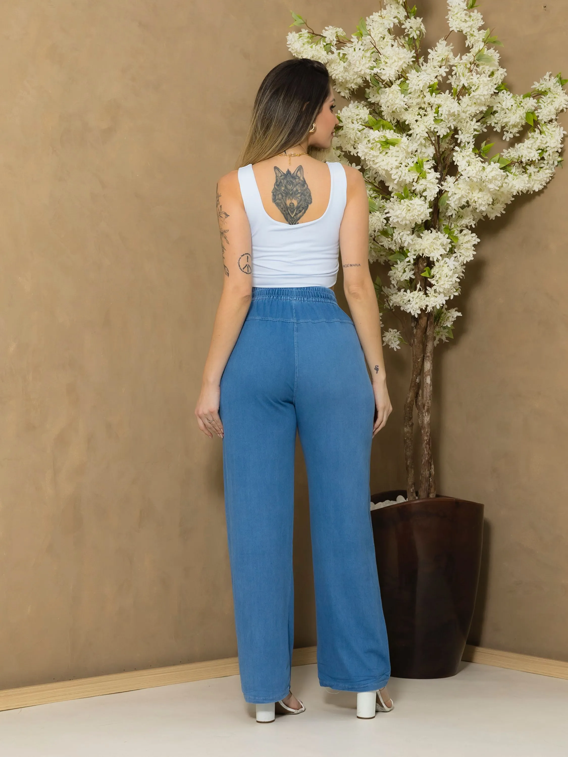 Calça pantalona de jeans mole e fino c3062