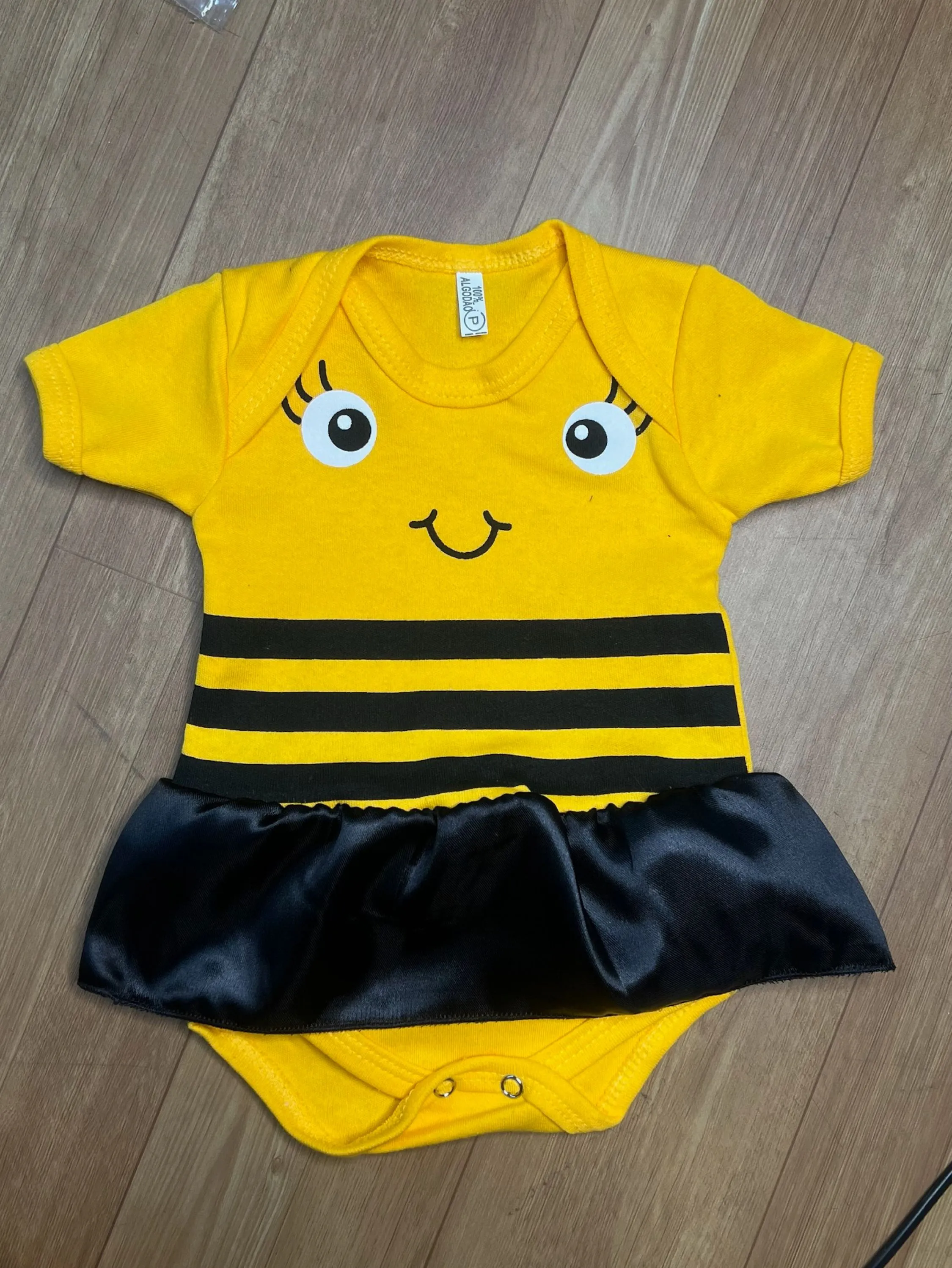 Body Bebê Fantasia Abelhinha Mesversário Fofo Algodão