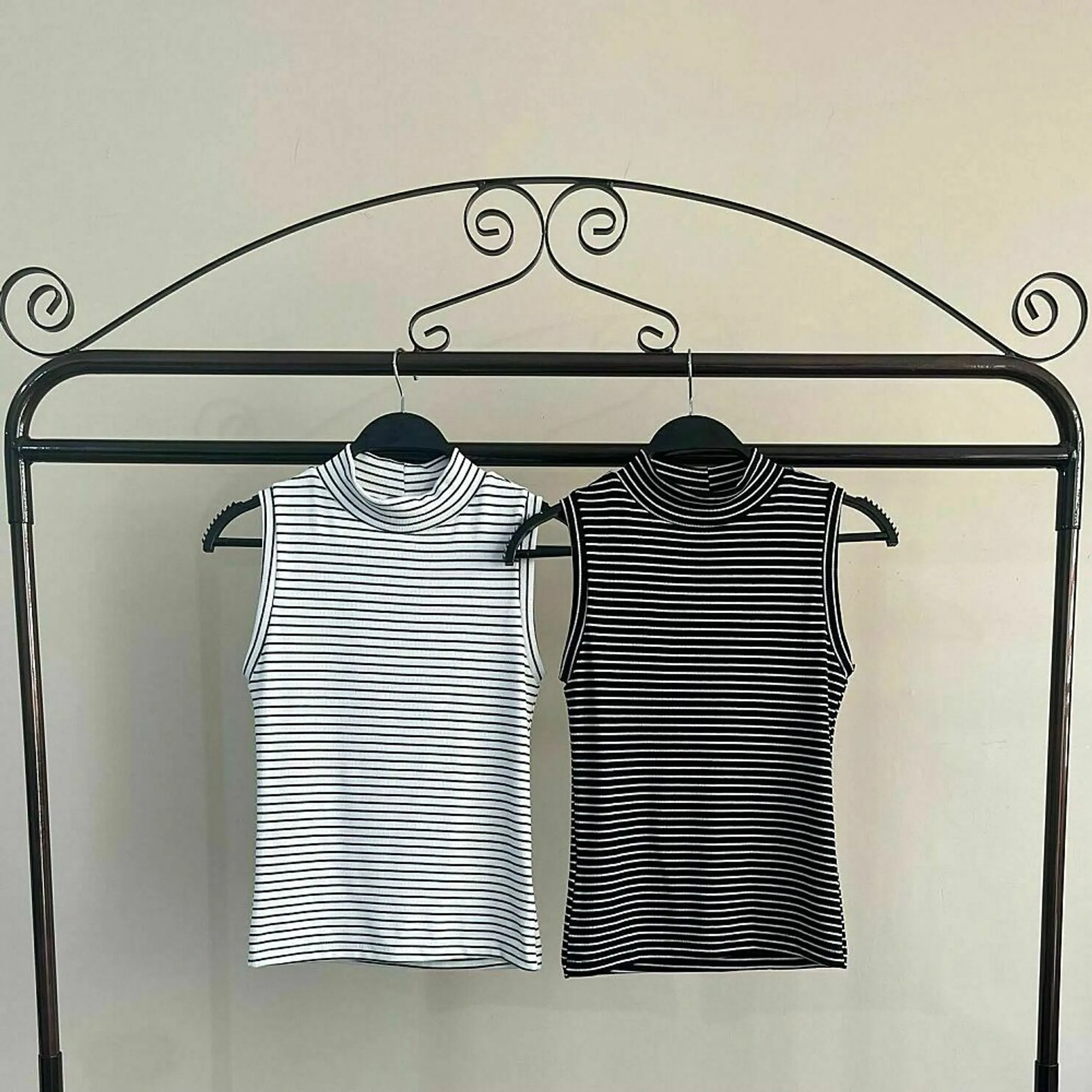 Blusa gola alta