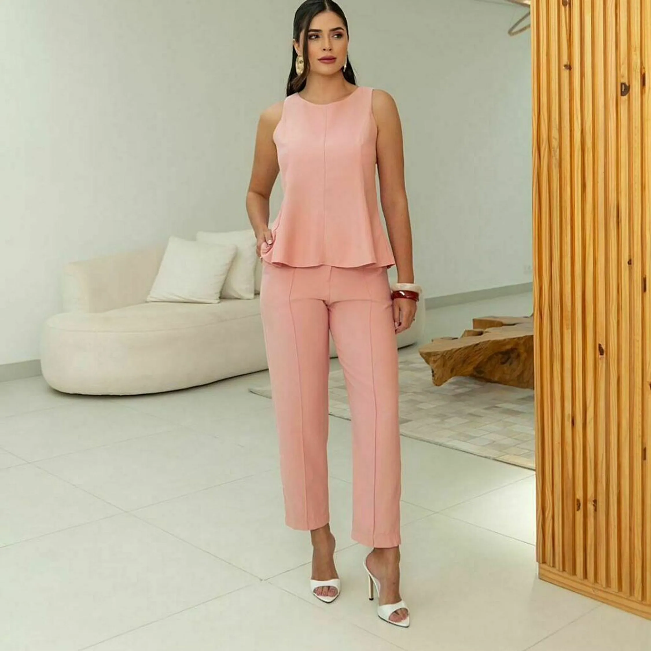 Calça skiny