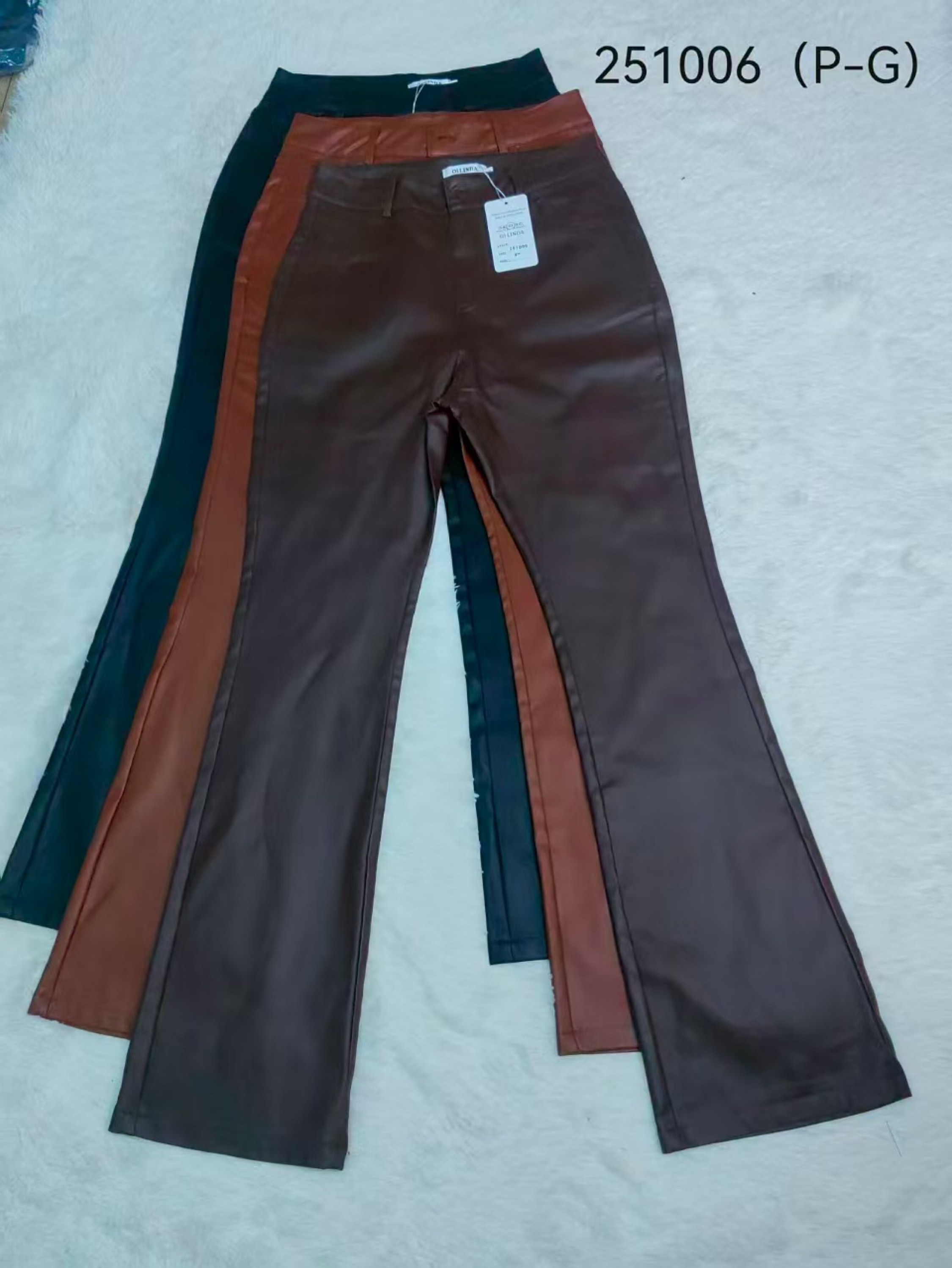 Calça resinada flaenaldo flare improtado