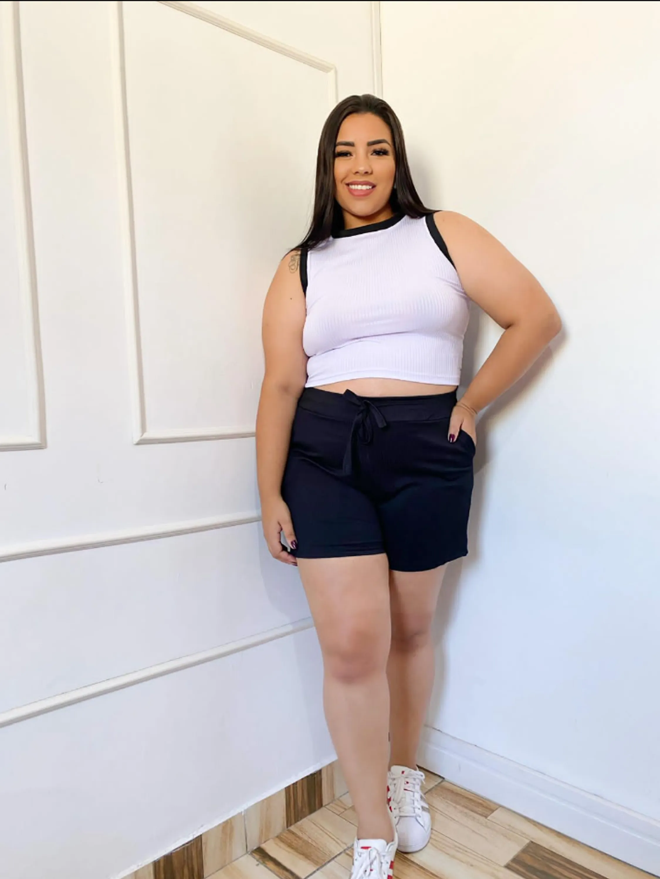 Conjunto Plus Size Shorts e Cropped Canelado