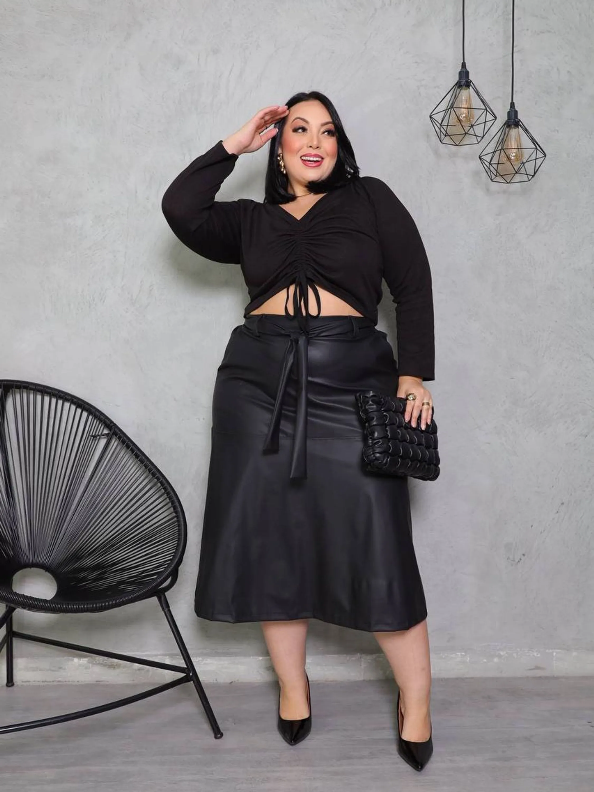 Saia Sueli De Couro Plus Size