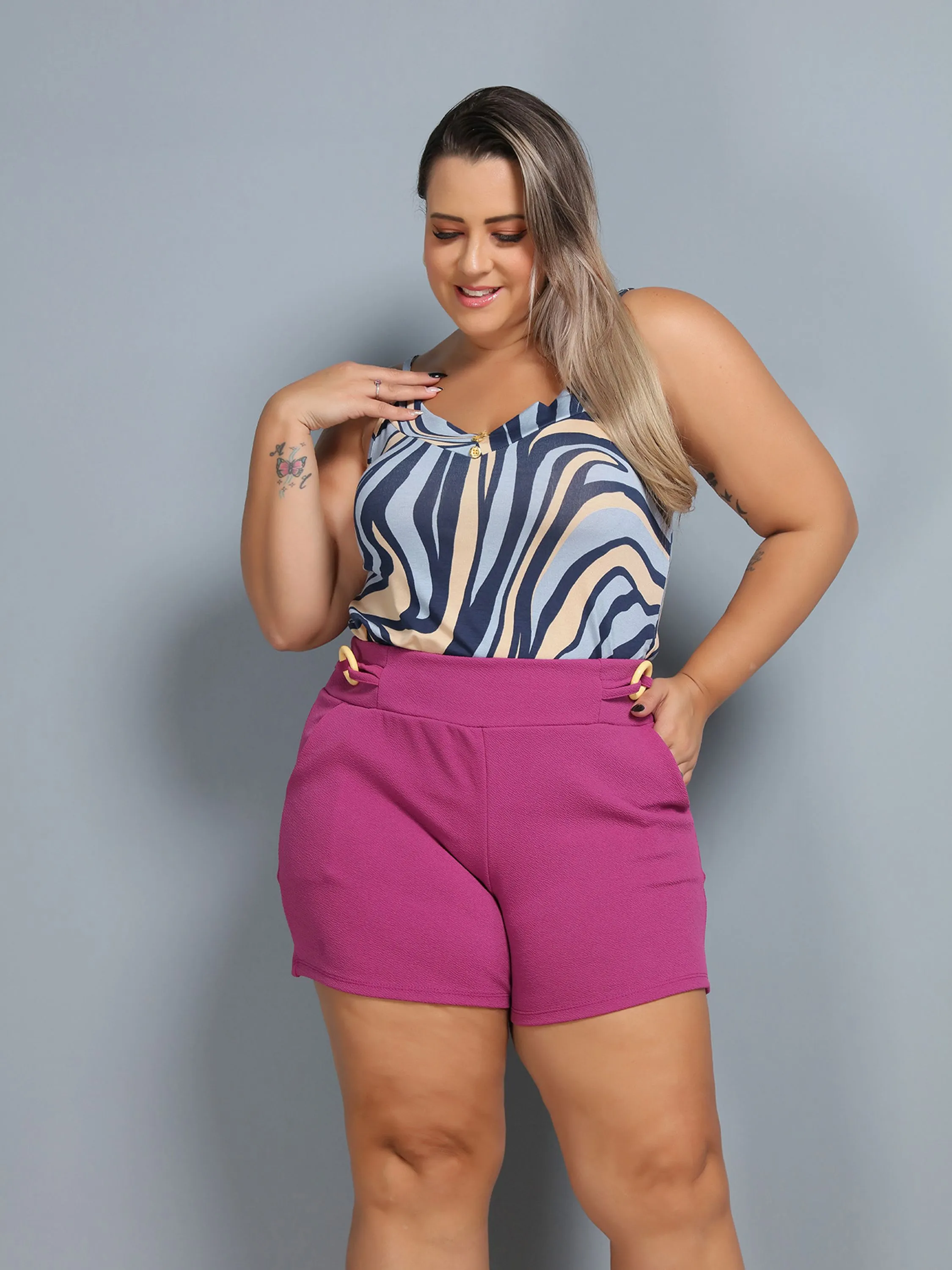 Conjunto Feminino Plus Size Short com Blusa Regata De Lycra