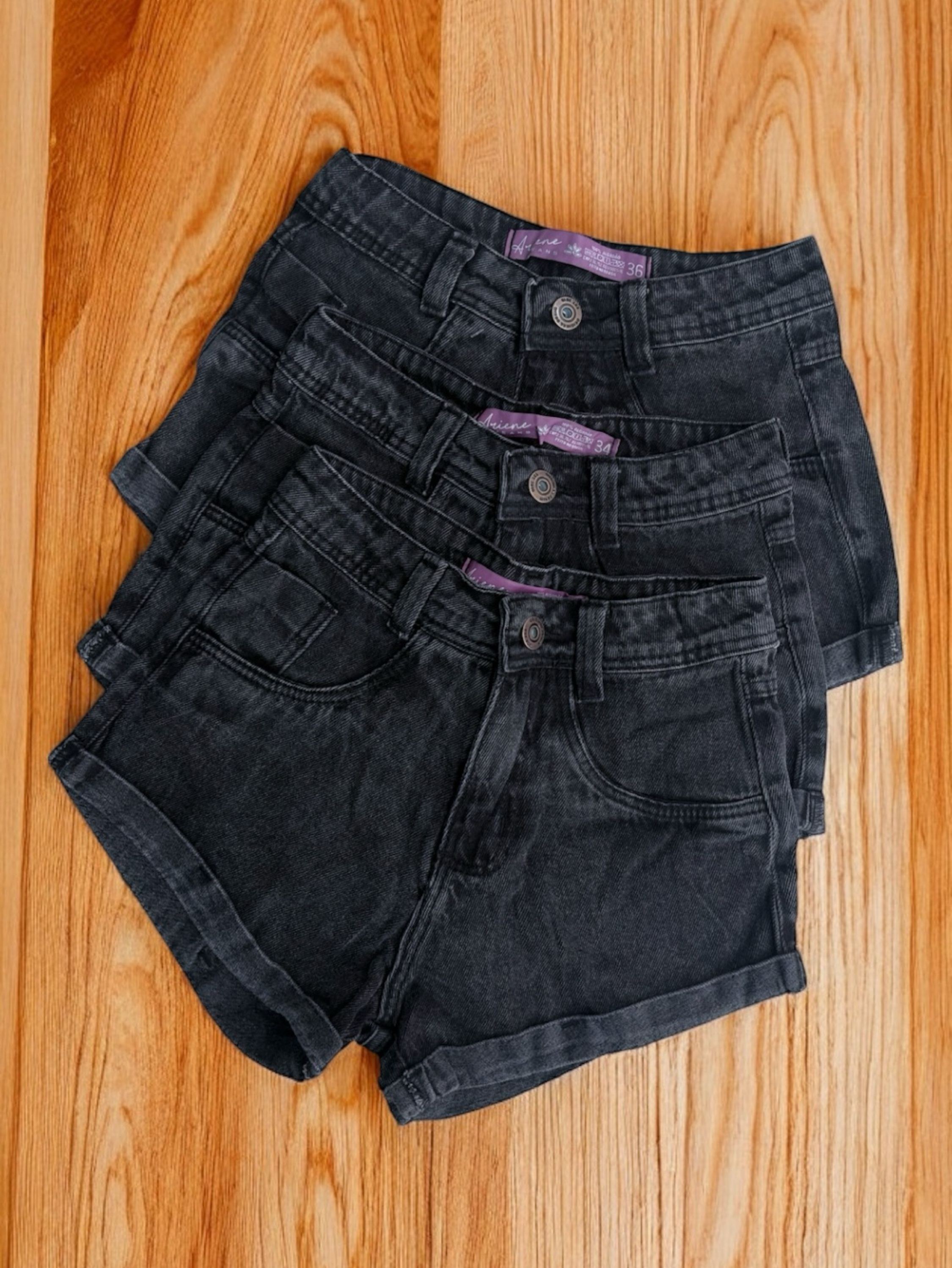 Short jeans grafite feminino barra dobrado
