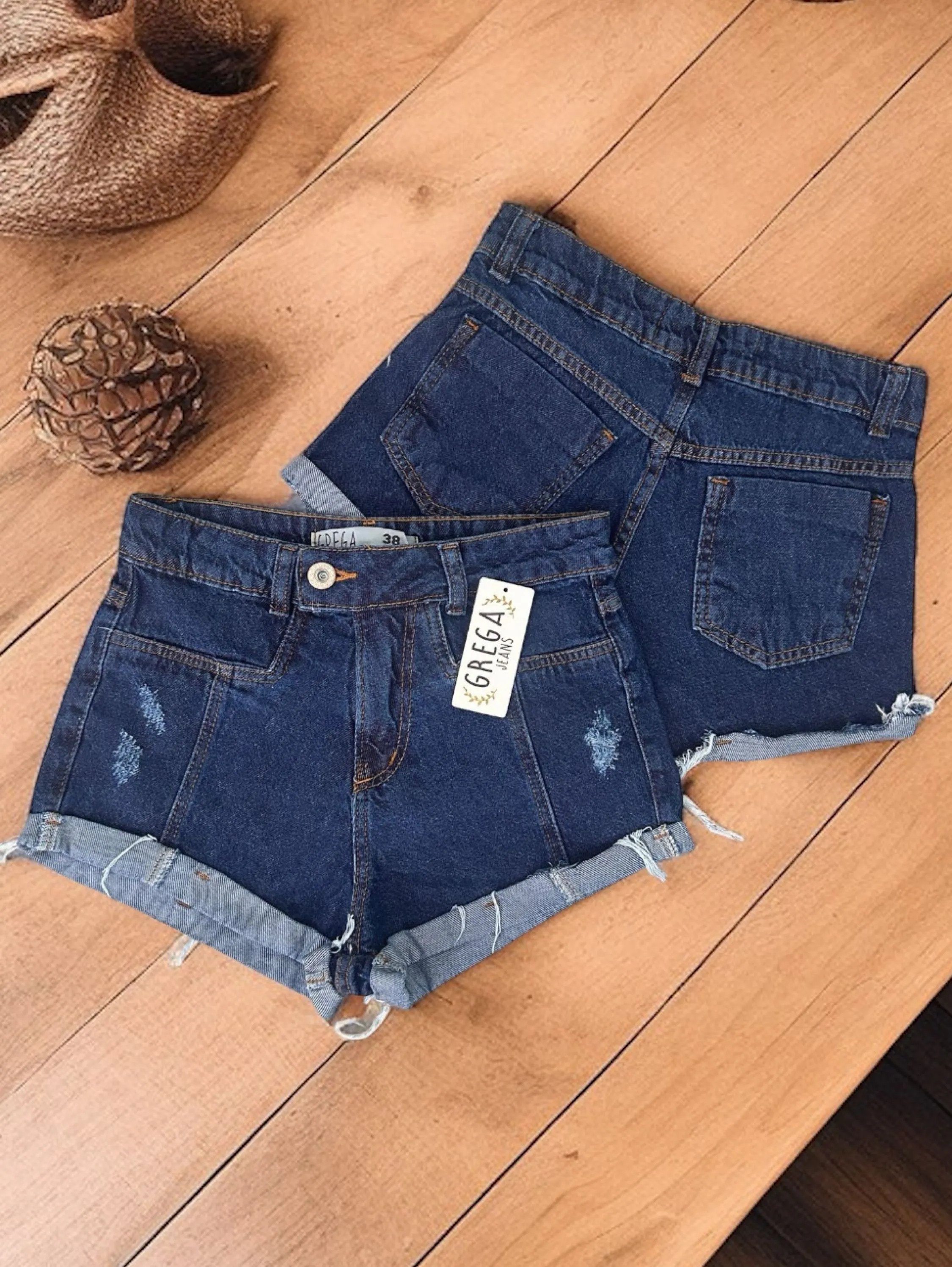 Short jeans feminino azul marinho