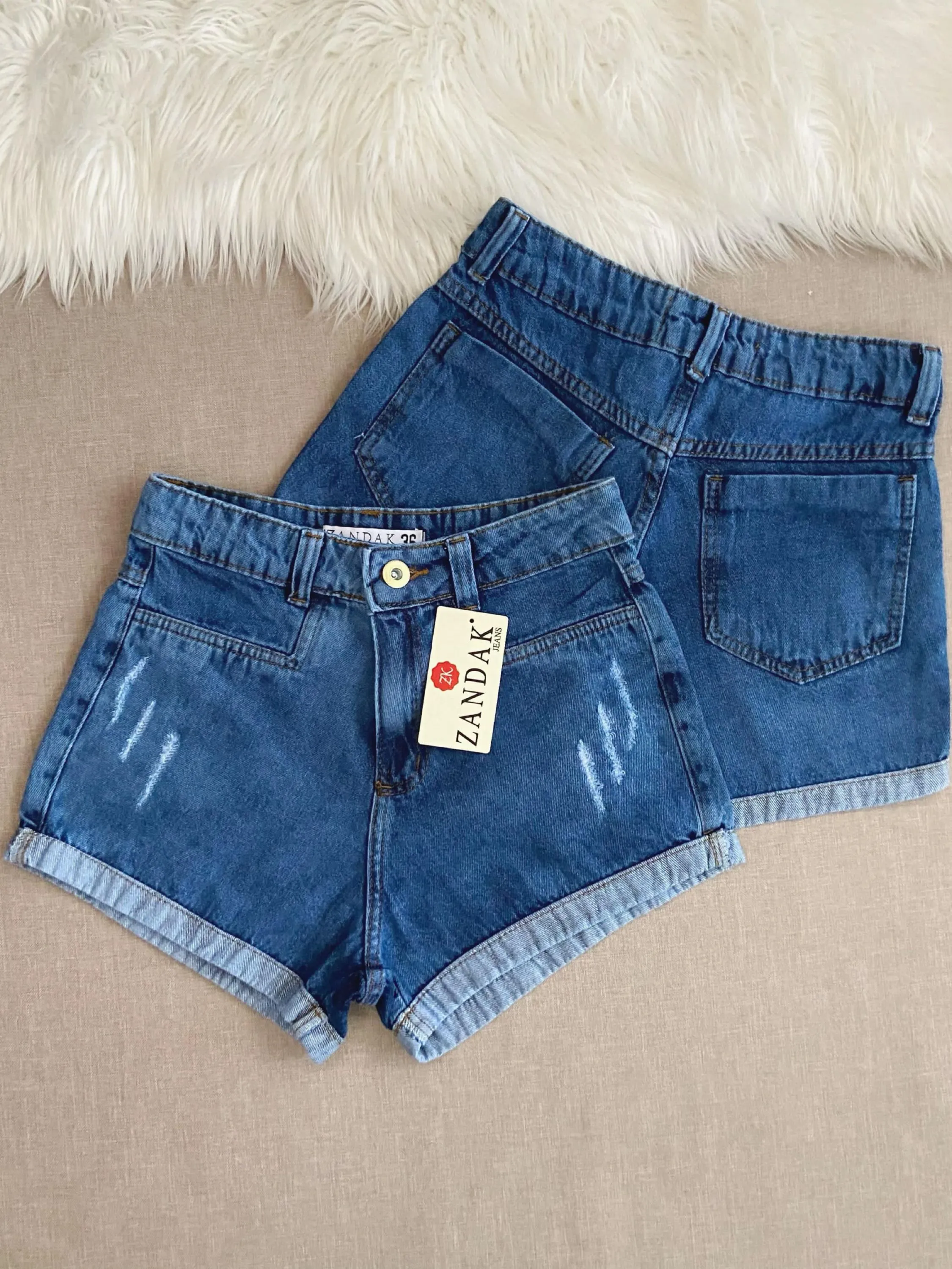 Short jeans escula liza