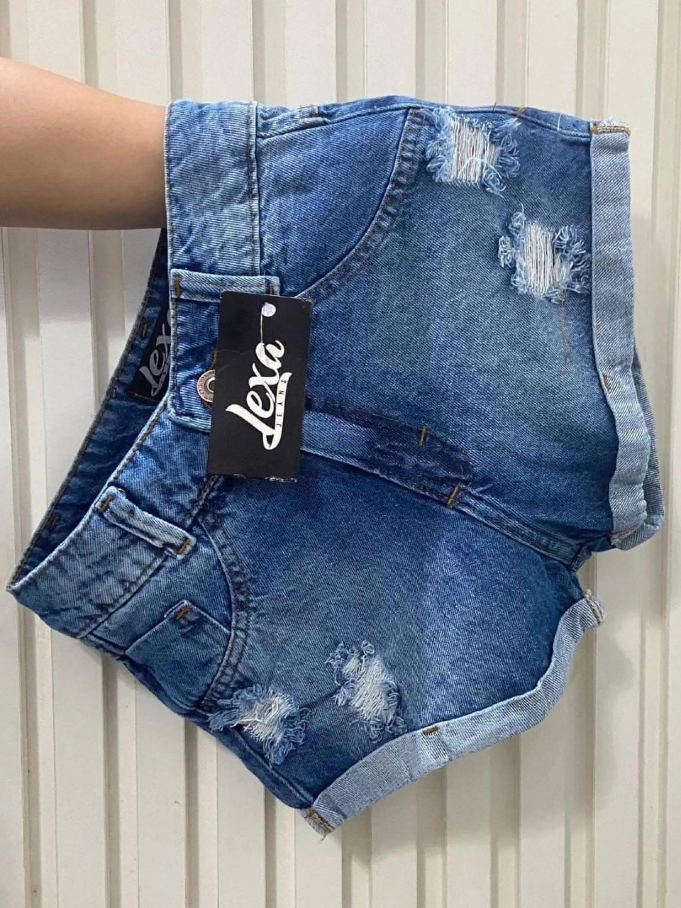 Short jeans azul manchada barra dobrado (SH25)