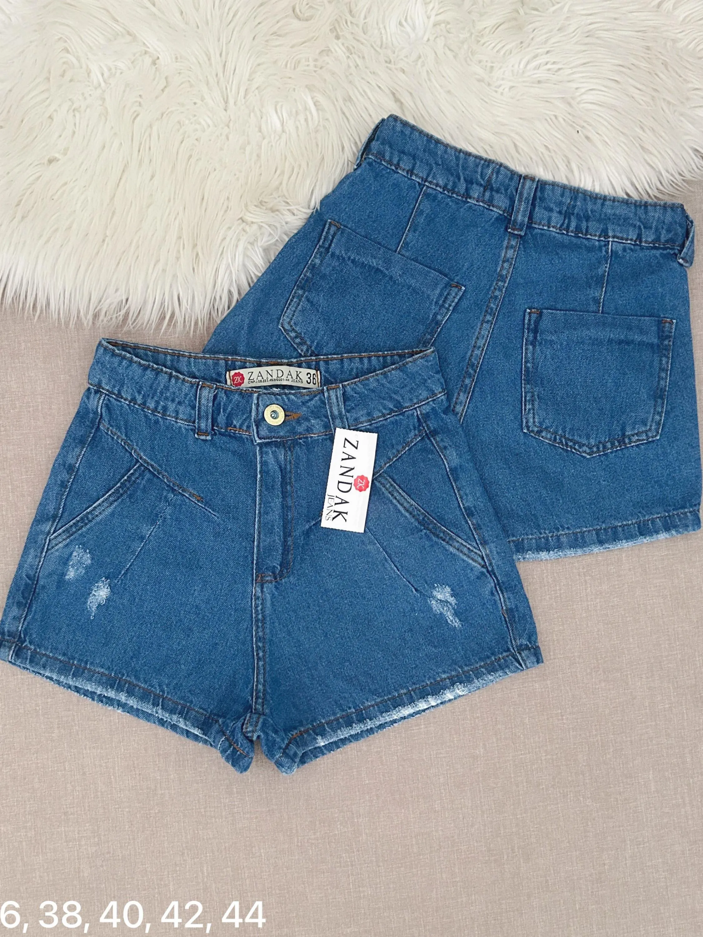 Short jeans escura lisa (SH55)